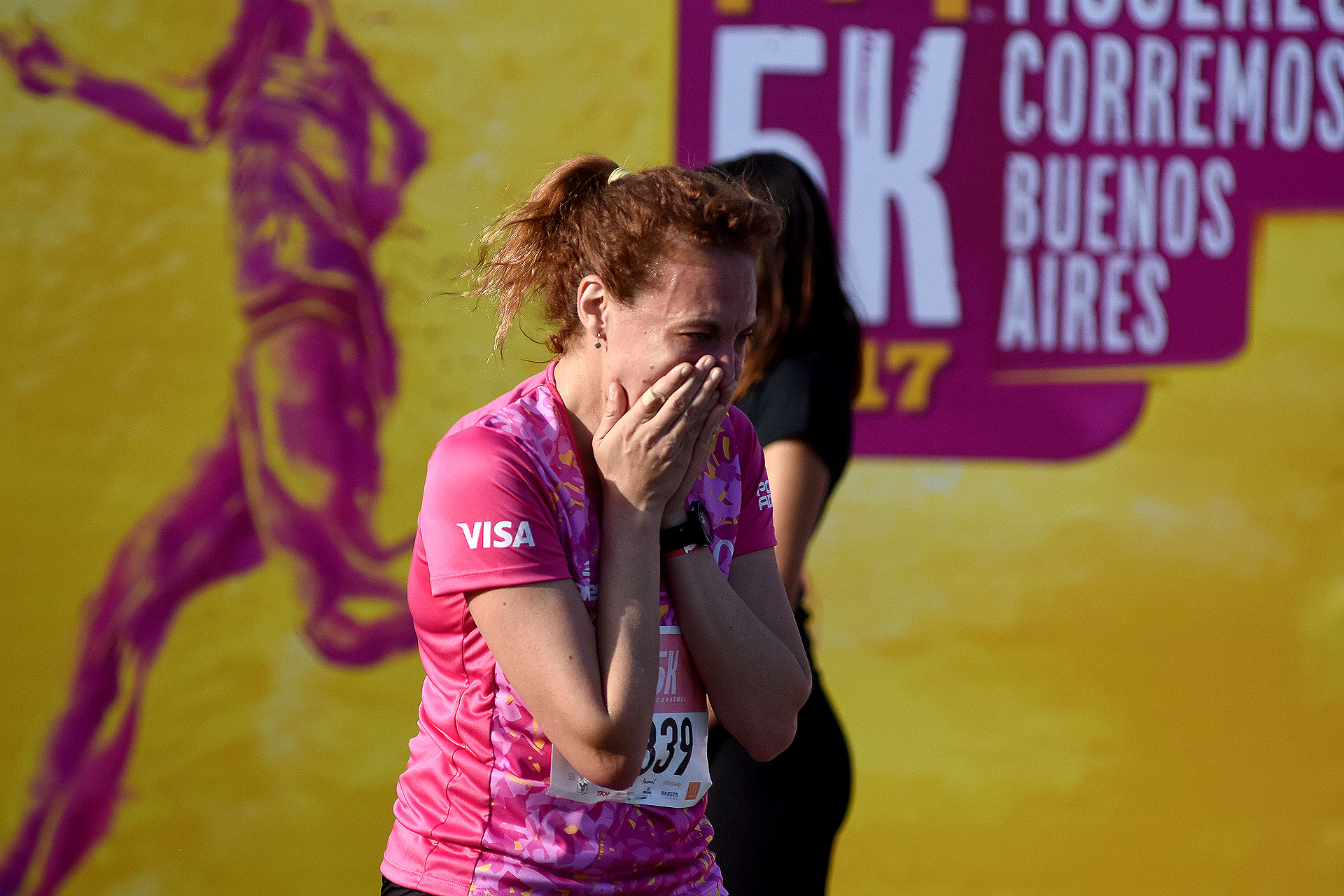 La emoción de terminar la carrera
