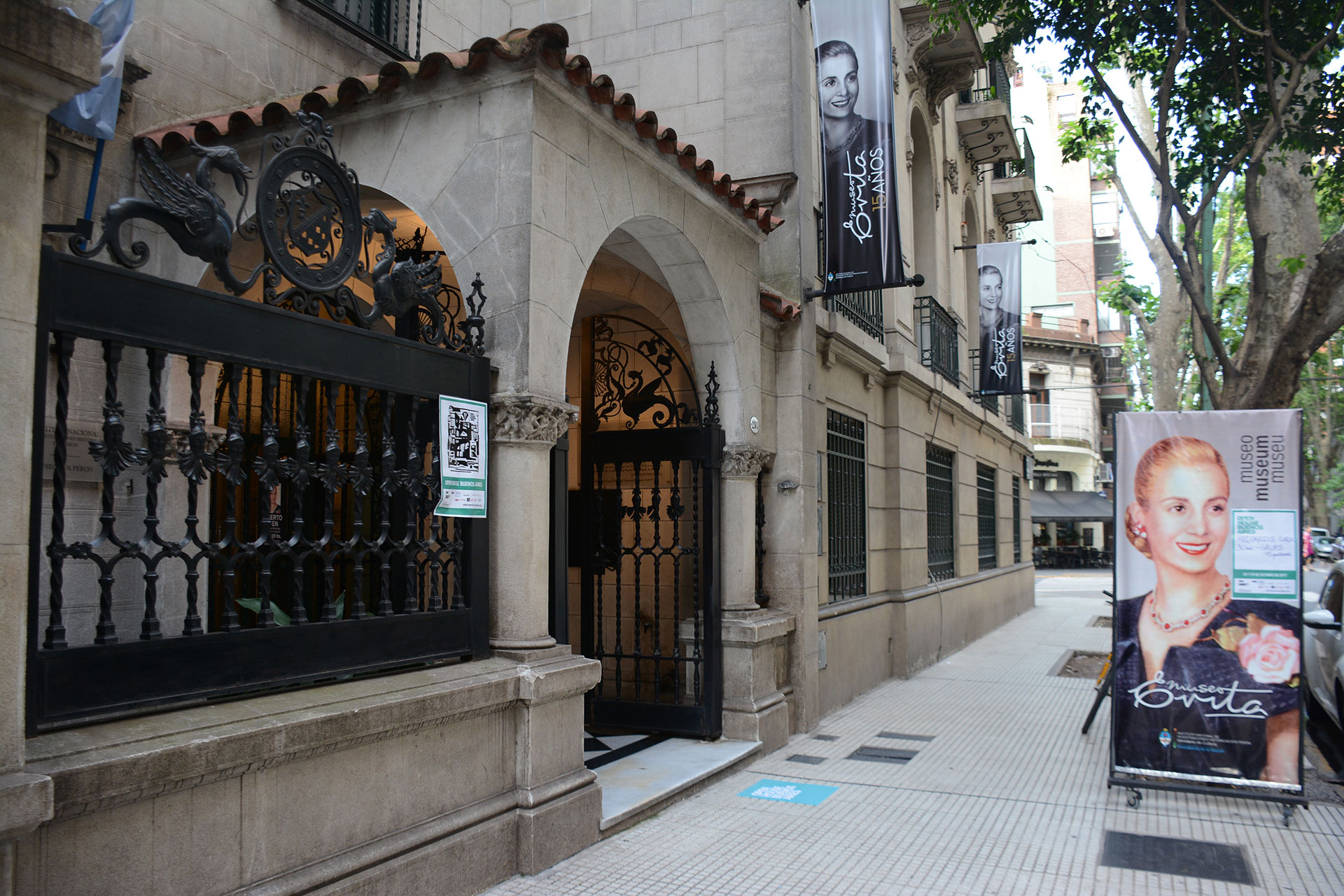 En el año 1923 el arquitecto Estanislao Pirovano realizó una intervención de reciclaje y obra nueva, siguiendo los lineamientos de la llamada corriente de restauración nacionalista