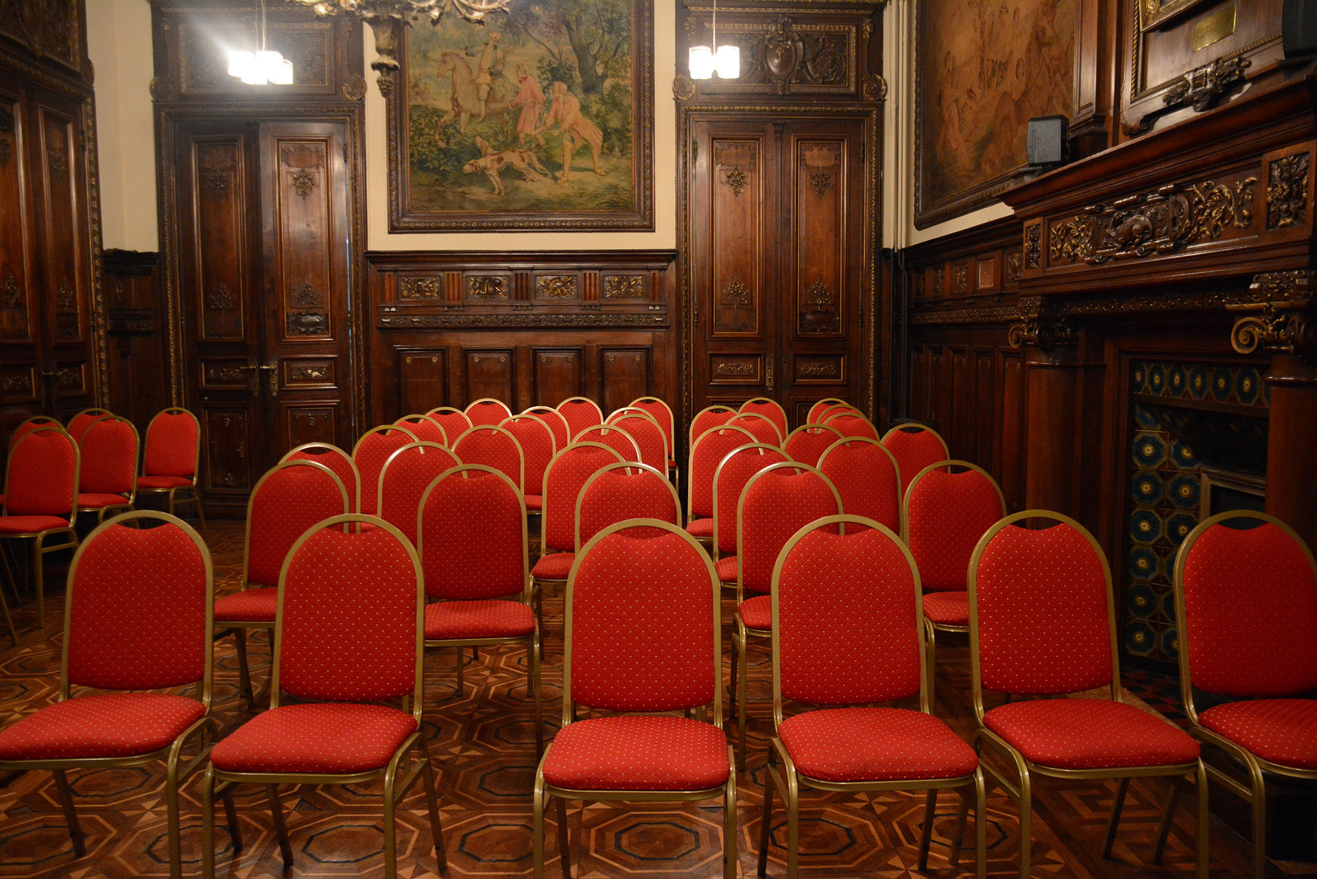 La residencia de Manuel Guerrico de 1890 es hoy utilizada como institución educativa por la Asociación Biblioteca de Mujeres ABM para el dictado de las carreras de Diseño de Interiores y Diseño de Indumentaria