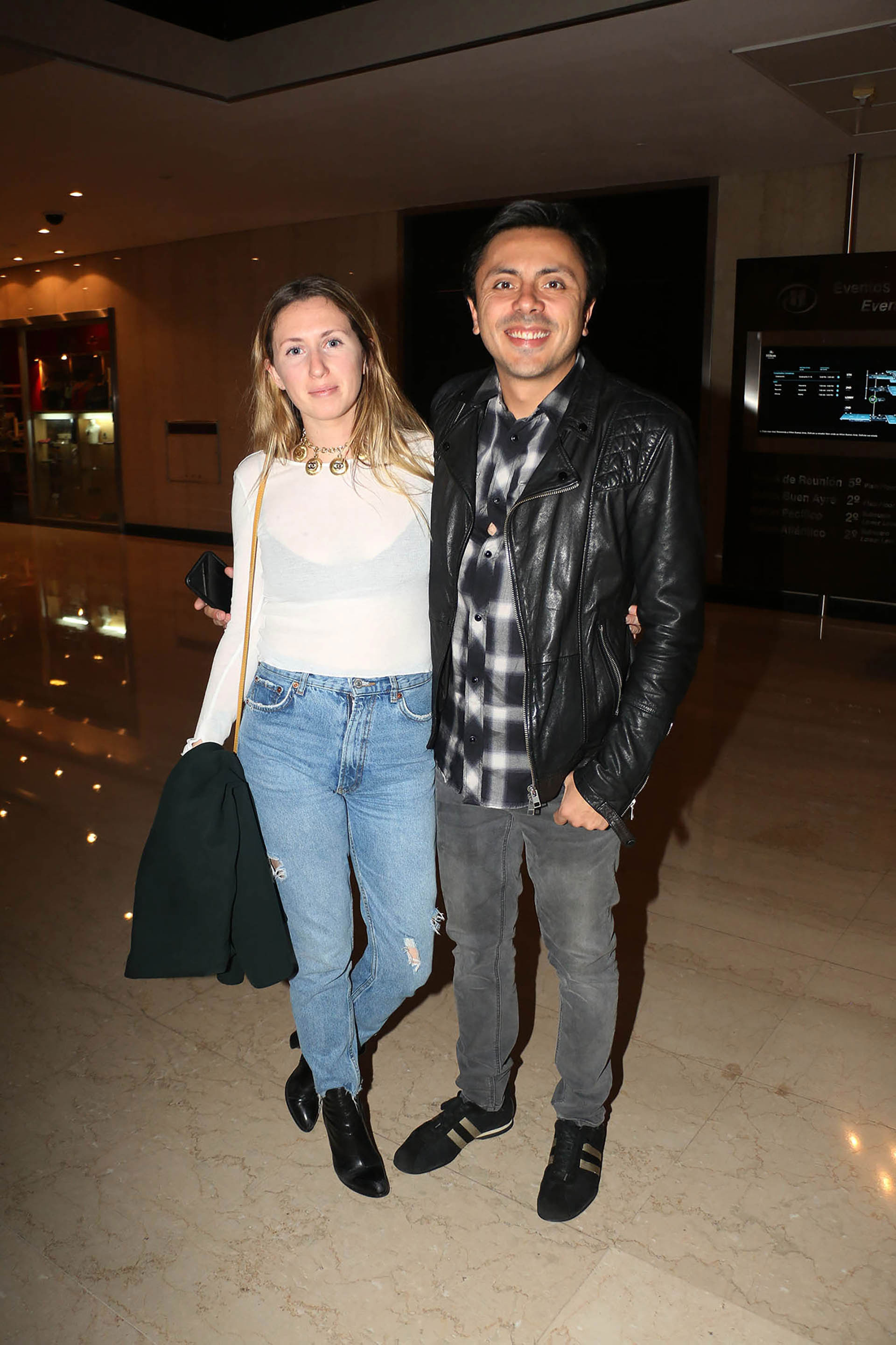 Michelle, el hermano de Cristian Castro, junto a su novia (Verónica Guerman)
