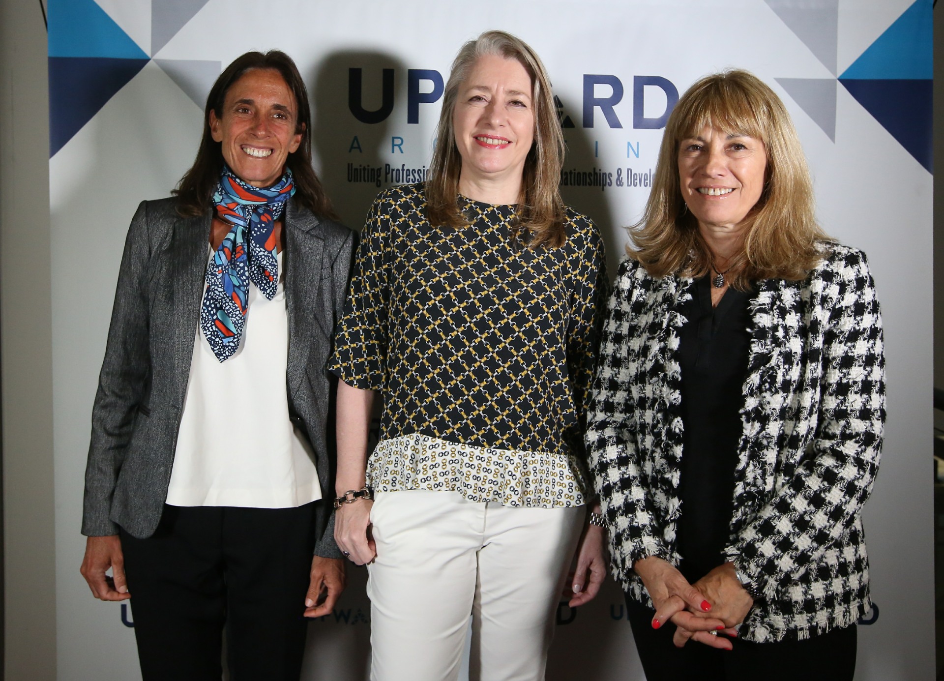 Mariana Feld (directora regional de YPO en la región latinoamericana), María Amelia Videla (directora de Sustenibilidad y Asuntos Públicos en ManpowerGroup Argentina) y Claudia Segovia (directora de Operaciones de CDA Informática)