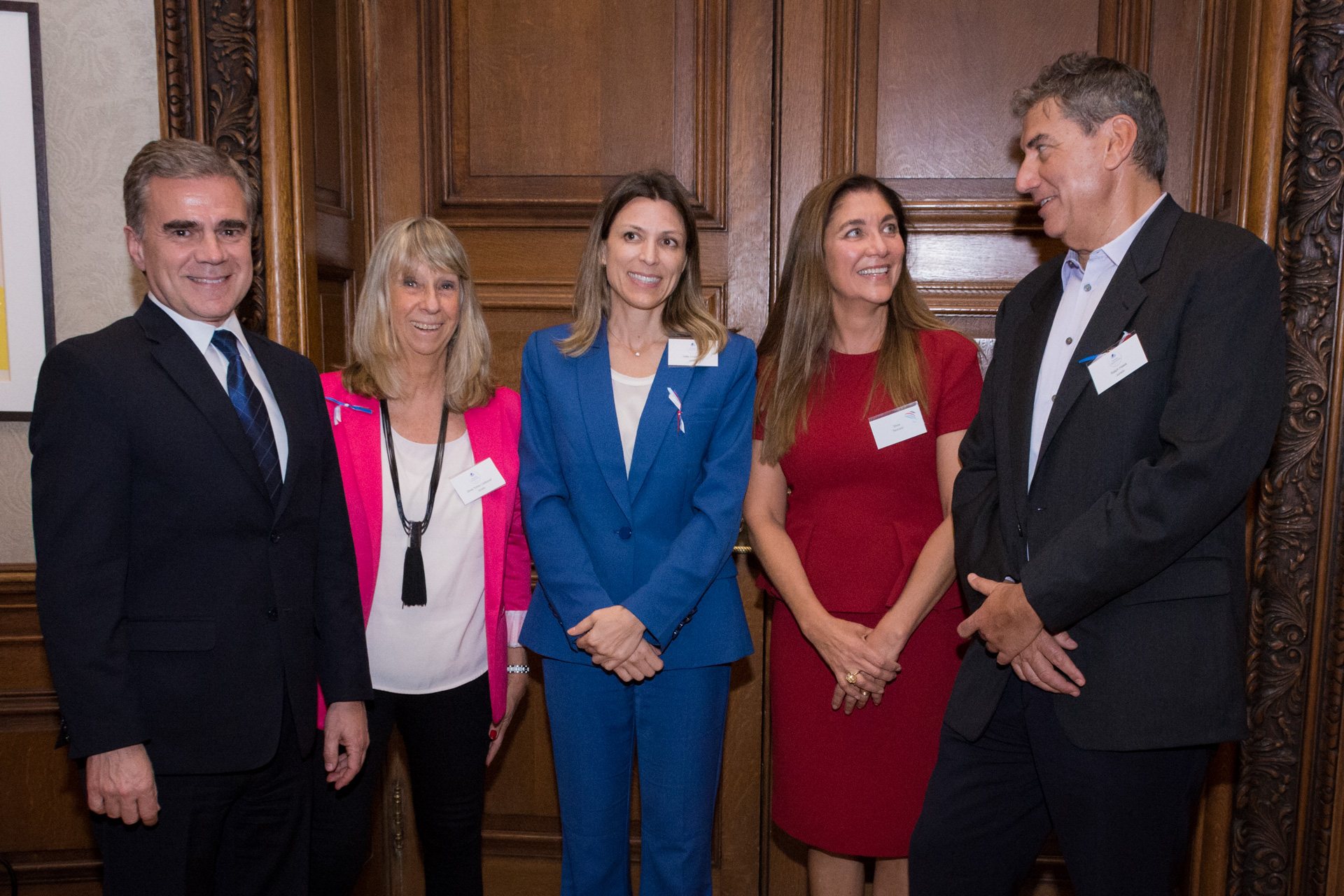 Los jurado del premio Marianne, Marcelo Elizondo (director de Desarrollo de Negocios Internacionales); Silvia Torres Carbonell (ex sub secretaria de la Secretaria de Economías creativas y Relaciones exteriores del Gobierno de la Ciudad); Isela Costantini (Ex presidente de Aerolíneas Argentinas), Silvia Taurozzi (Miembro fundadora y primer presidente de Marianne Argentina) y Ralph Haiek (Presidente del Instituto del Cine y Artes Audiovisuales, INCAA)