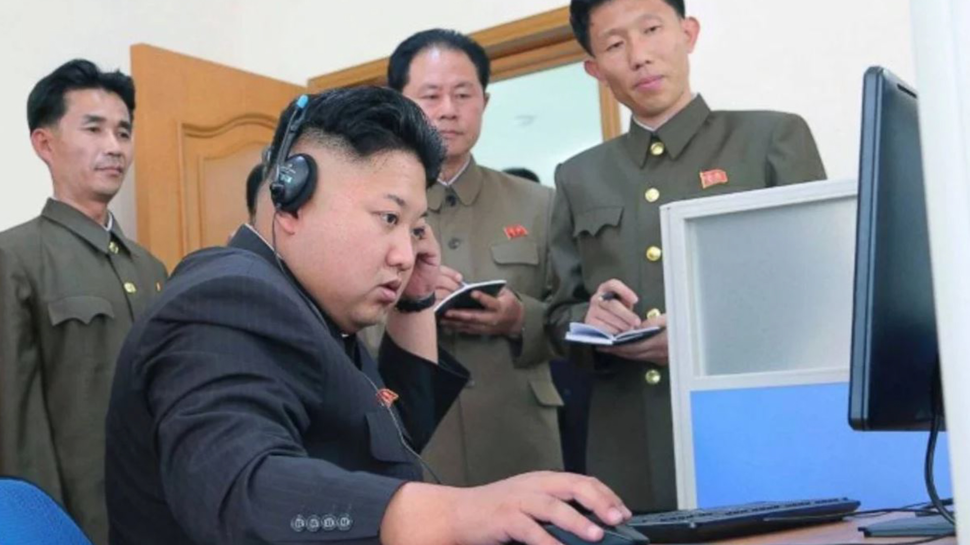 29/11 El dictador norcoreano Kim Jong-un lanza su 23° misil de prueba del año, en una escalada de la tensión nuclear en el Pacífico.
