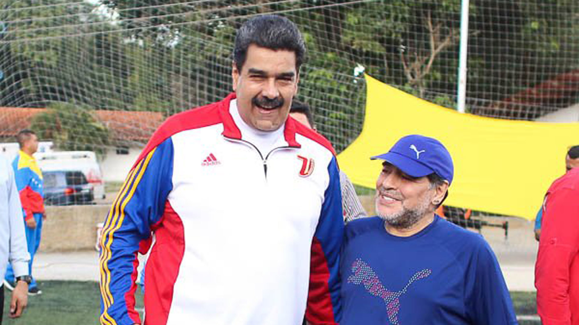 Nicolás Maduro y Diego Maradona