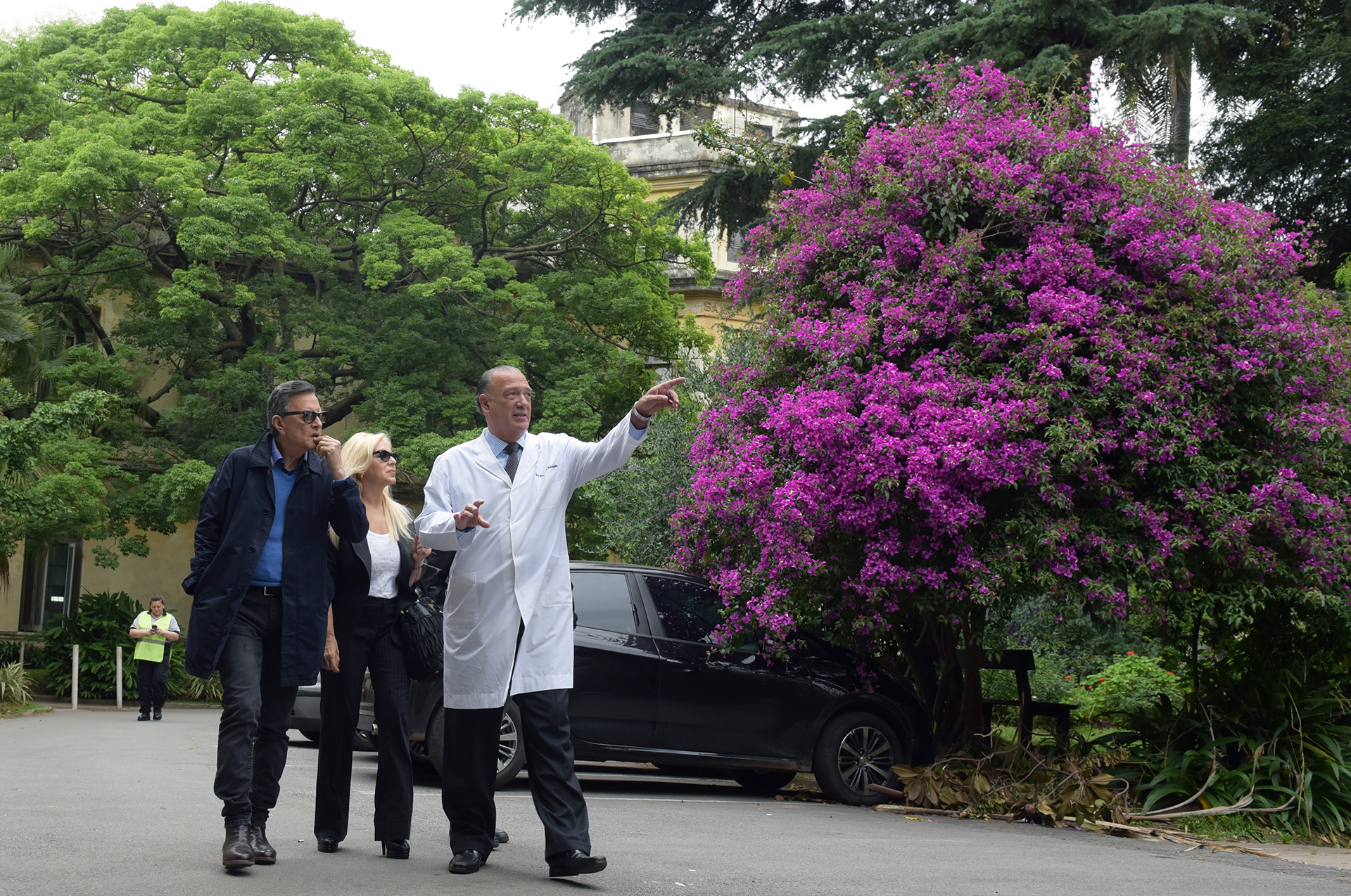 La recorrida por todo el Hospital duró más de una hora e incluyó los jardines diseñados por Thays