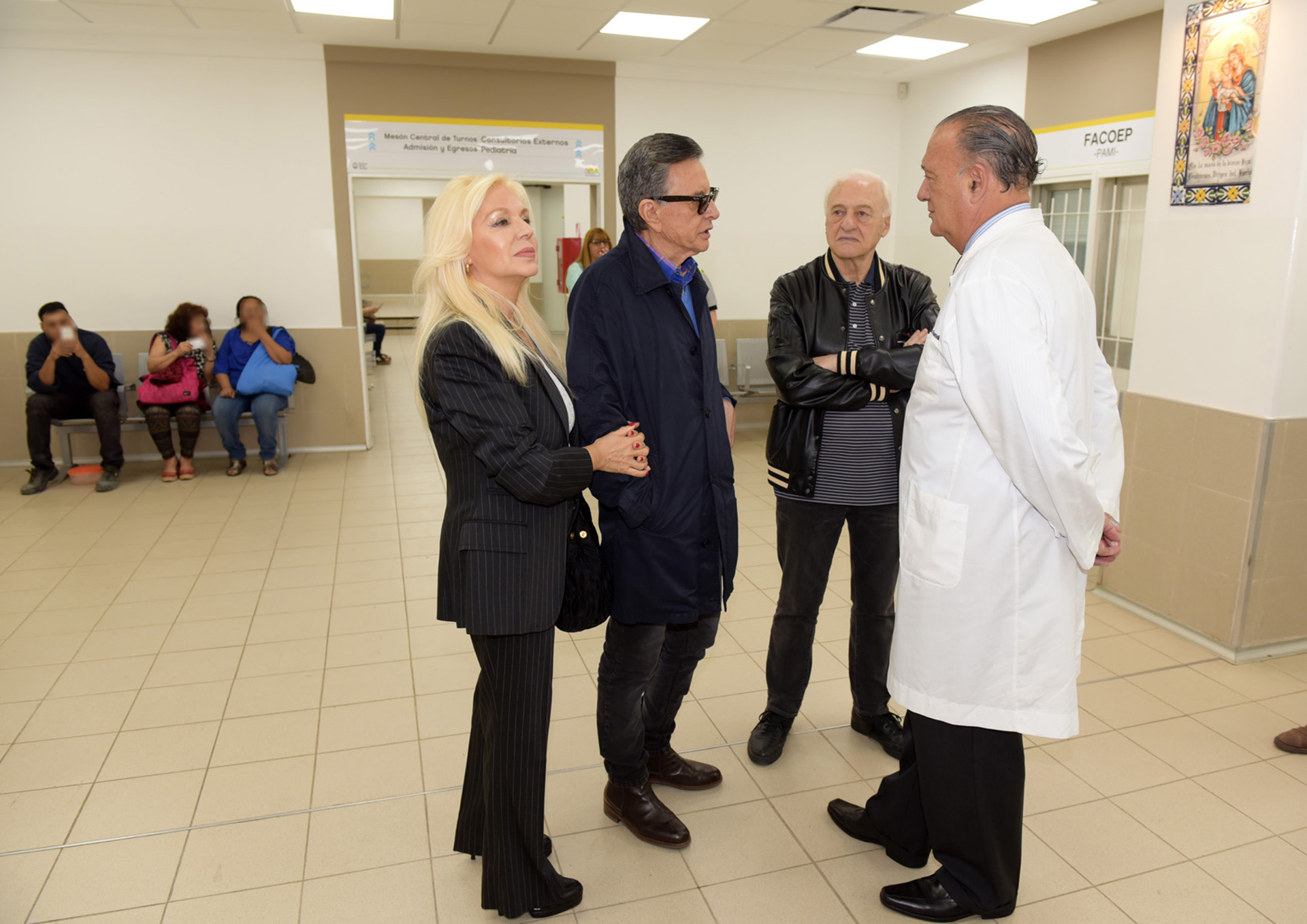 El próximo paso, en el cual la Fundación ya se encuentra trabajando intensamente, es la remodelación del primer piso de ese Hospital