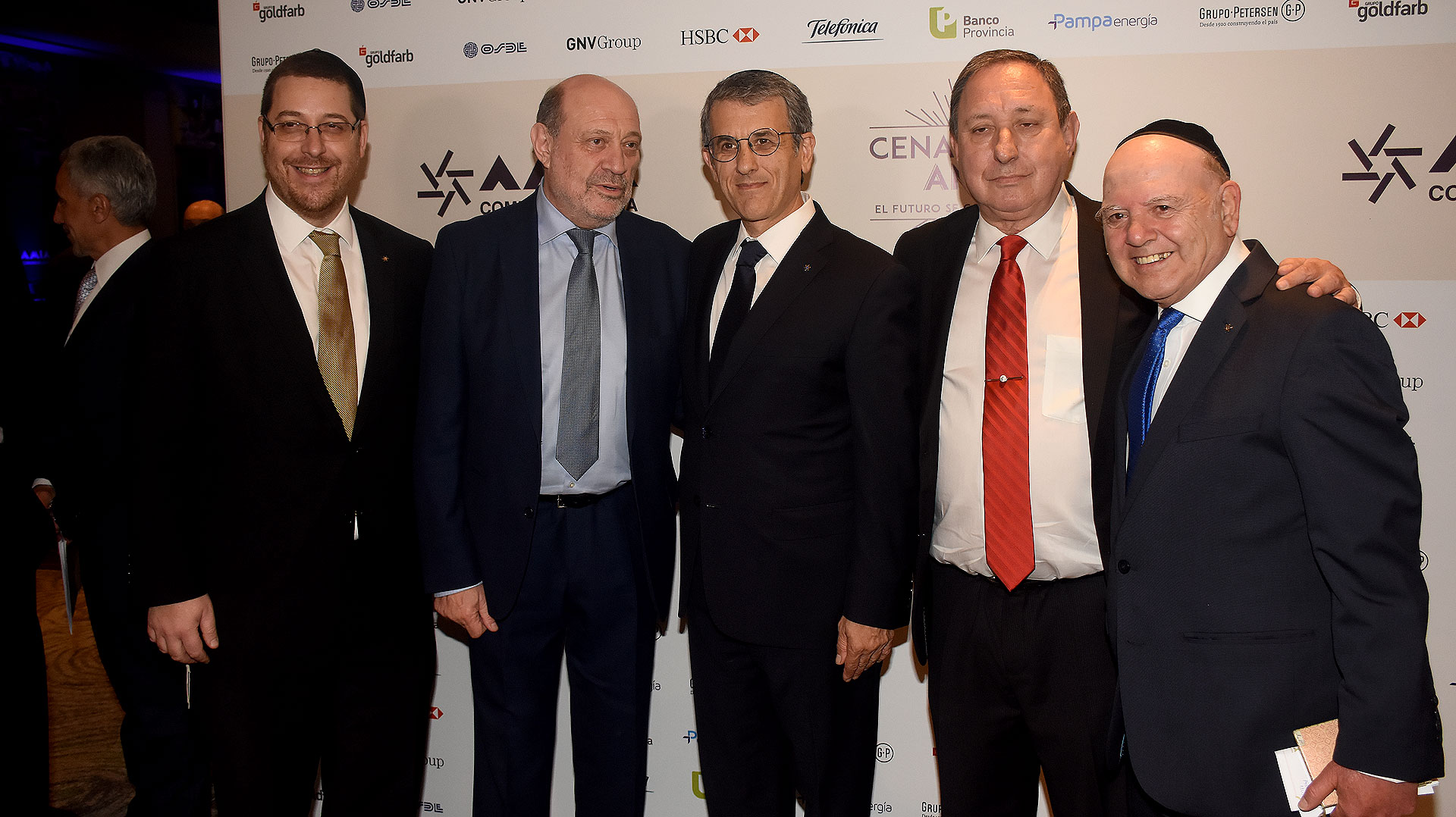 Alfredo Leuco entre los periodistas invitados a la Cena Anual de AMIA