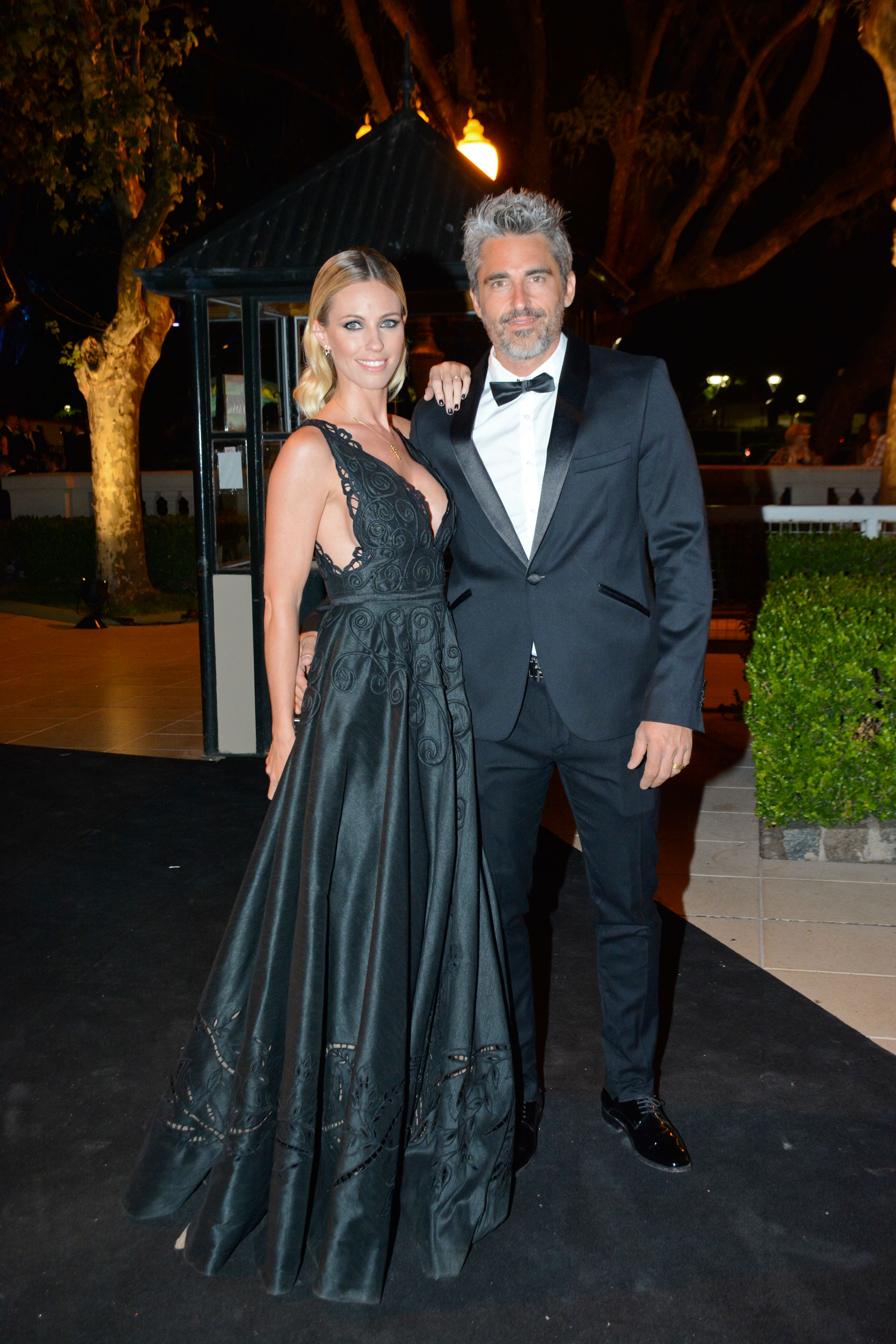 Rocío Guirao Díaz y Nicolás Paladini en la séptima edición de una exclusiva celebración, que se inspira en las carreras hípicas europeas del siglo XVII (China Soler)