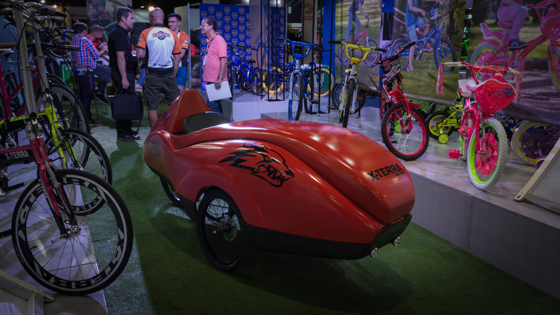 El triciclo sustentable es una de las figuras destacadas de la expo