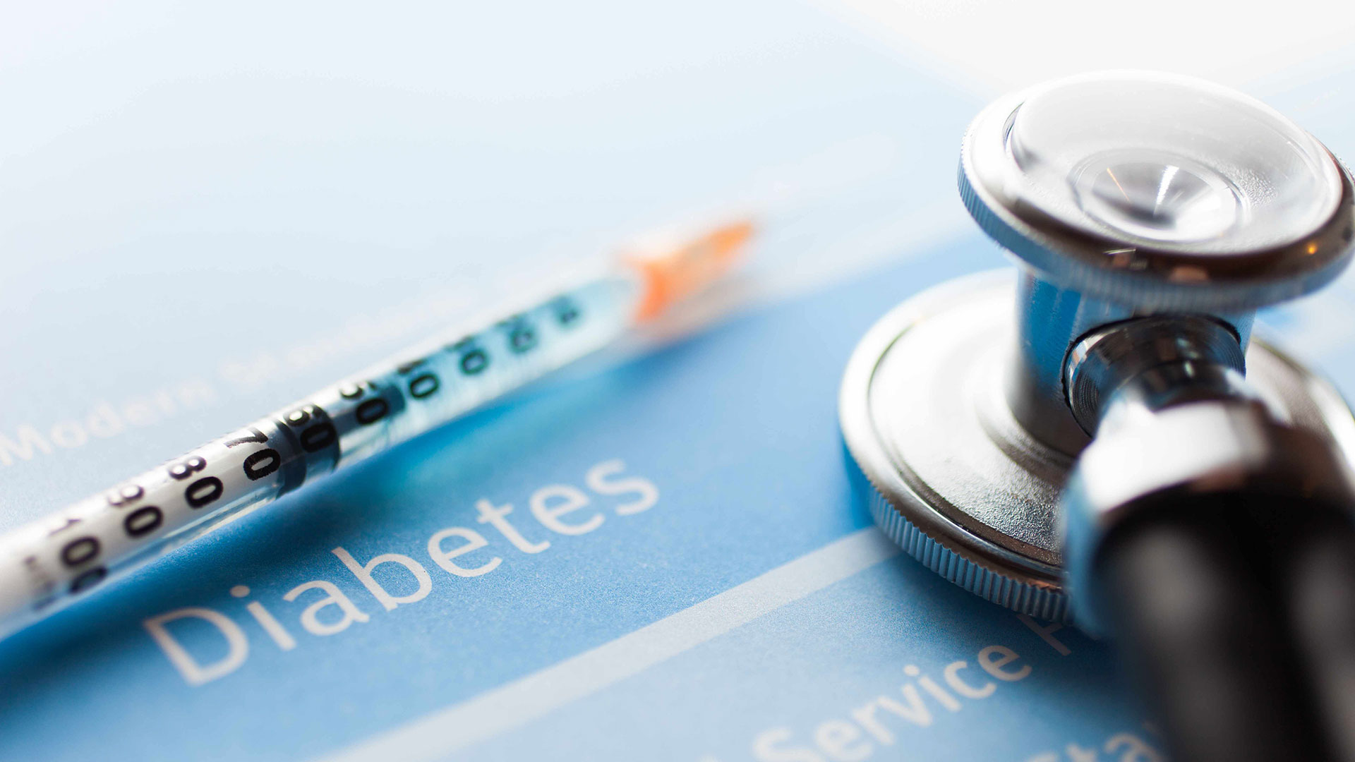 La diabetes representa una verdadera epidemia global y va en aumento debido al envejecimiento de la población y los estilos de vida actuales que acentúan el sedentarismo y la mala alimentación.