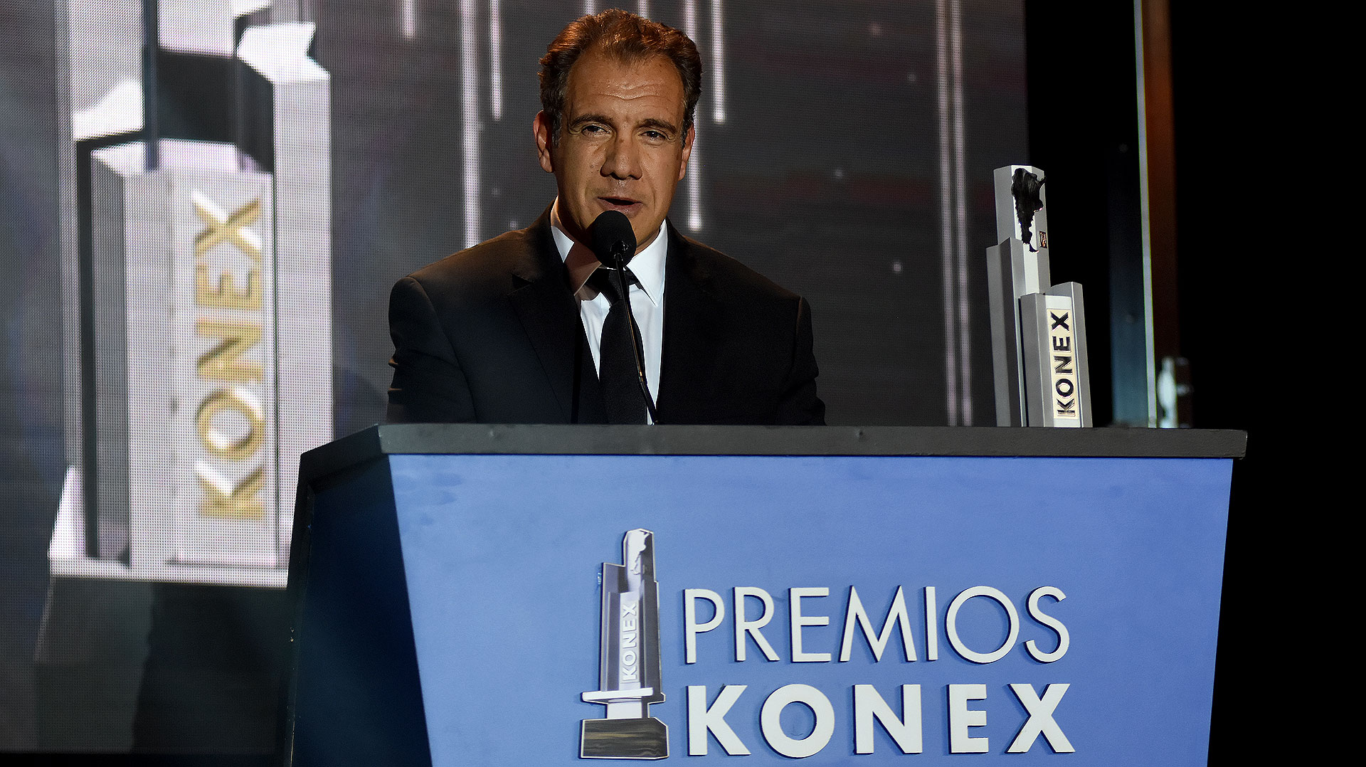 Daniel Hadad, fundador de Infobae, durante su discurso. Este fue el primer año en el que, la Fundación Konex, incluyó a los medios digitales entre las categorías premiadas e Infobae fue elegido como el mejor emprendimiento digital de la década