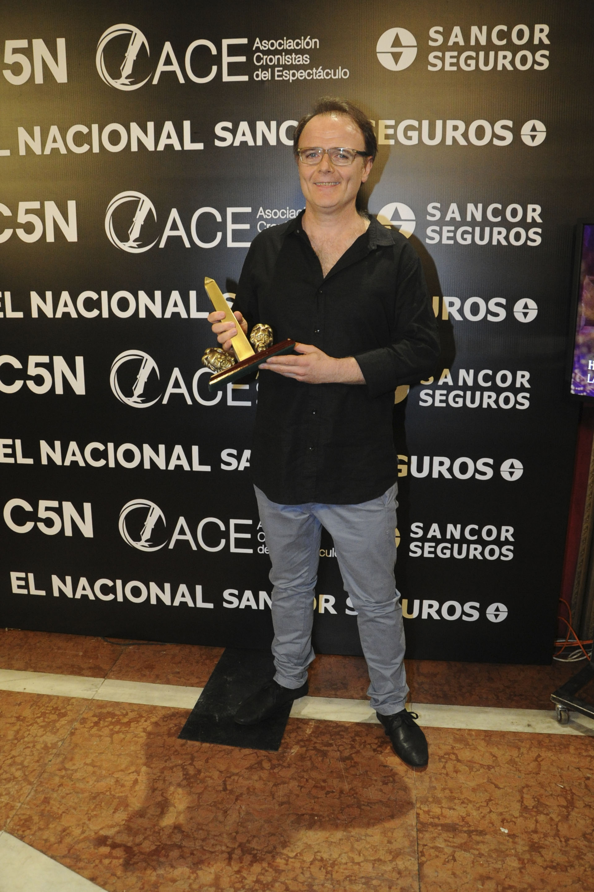 Luis Machín ganó una estatuilla por su interpretación en “I.D.I.O.T.A.”