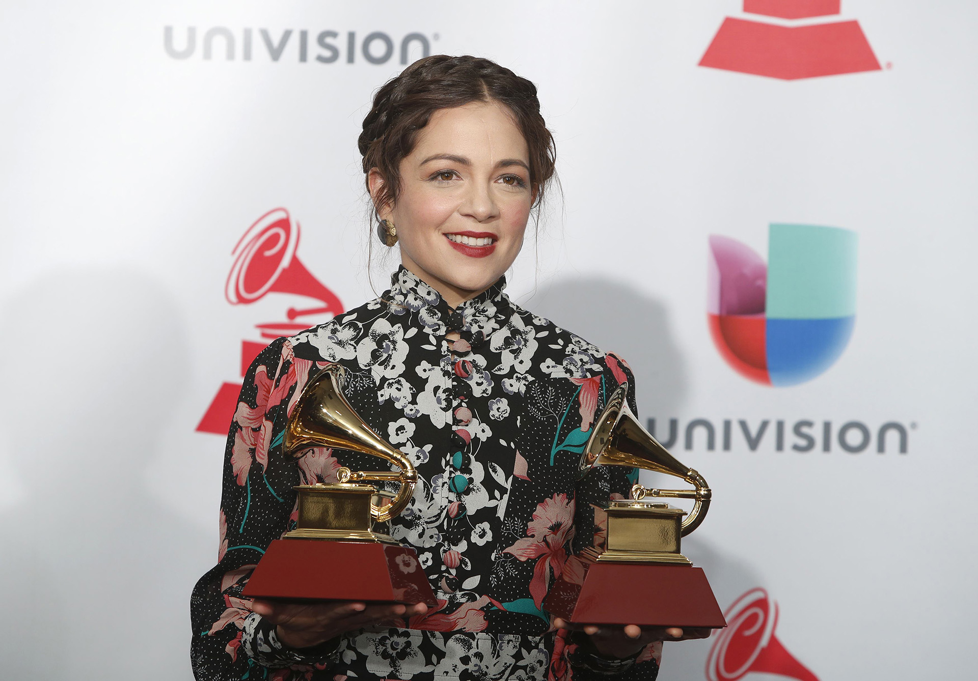 Natalia Lafourcade se impuso en la categoría Álbum Folclórico por “Musas” y Video Musical por “Musas, El Documental” (REUTERS/Steve Marcus)