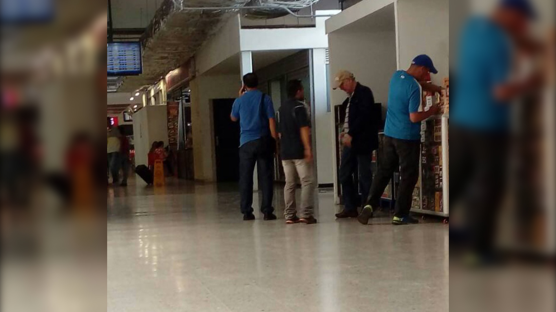 La primera imagen de Antonio Ledezma en Colombia, en el aeropuerto Camilo Daza, en Cúcuta.