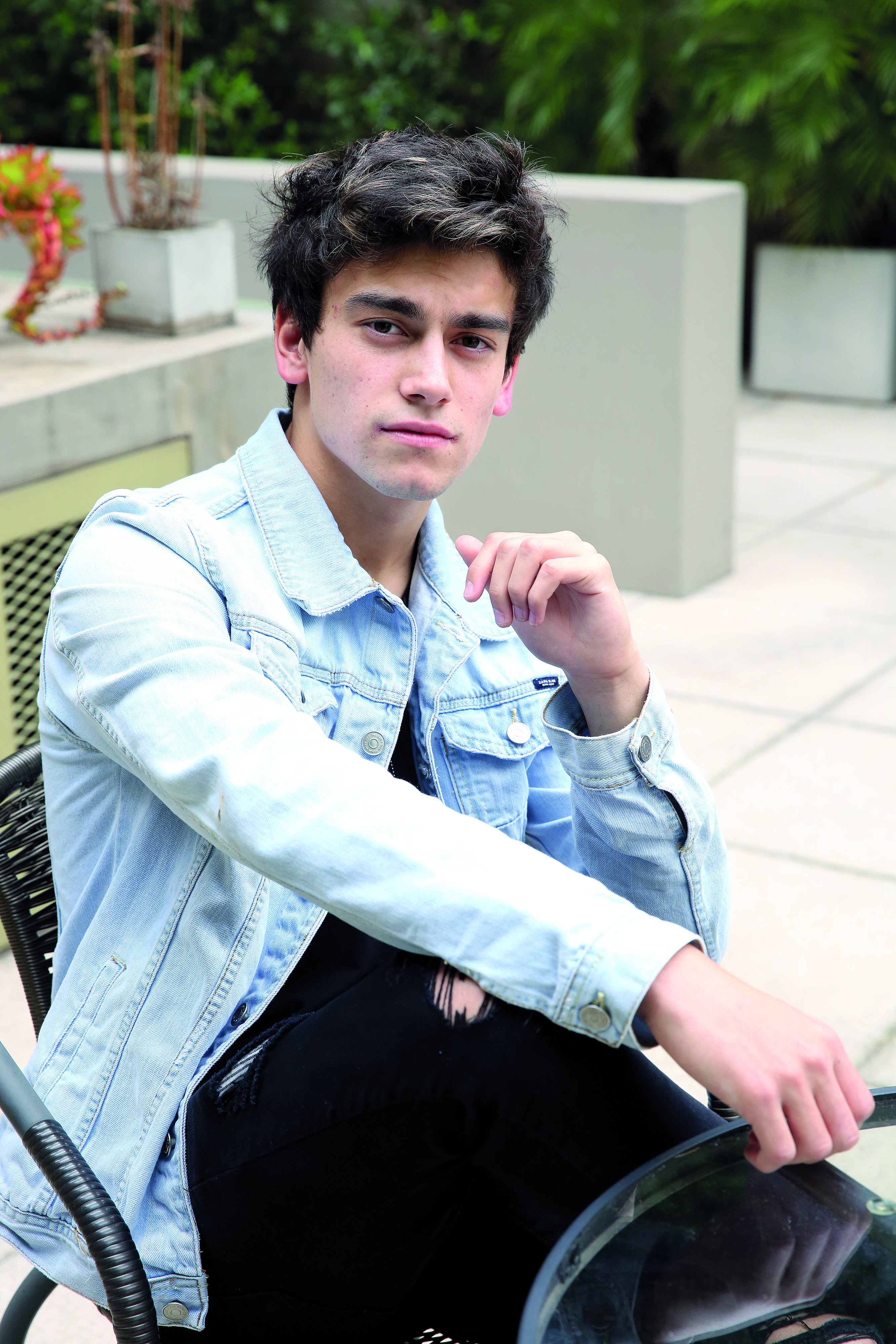 Agus Bernasconi trabajaba como actor de Soy Luna