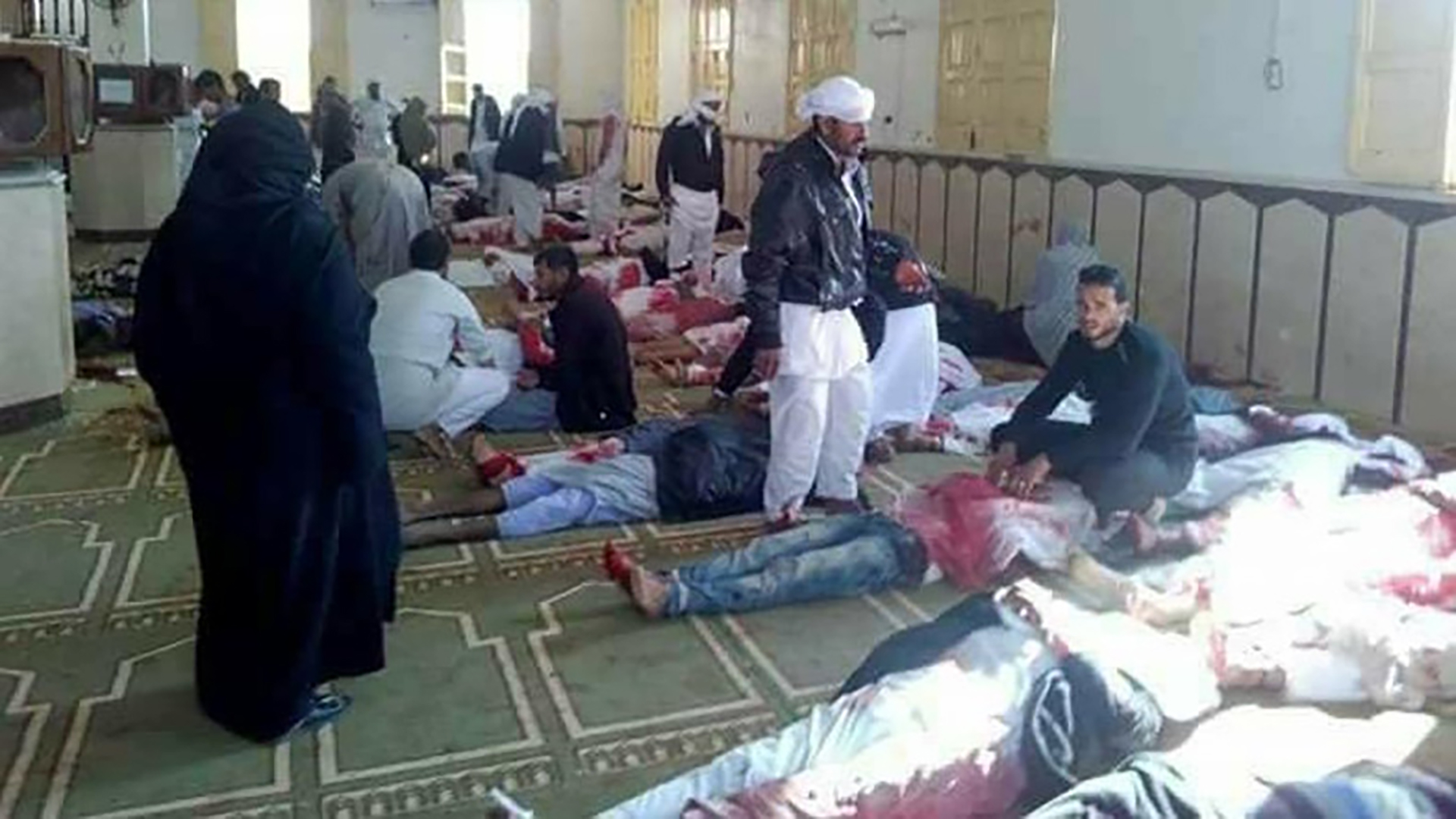 El ataque tomó por sorpresa a los fieles en Al Arish