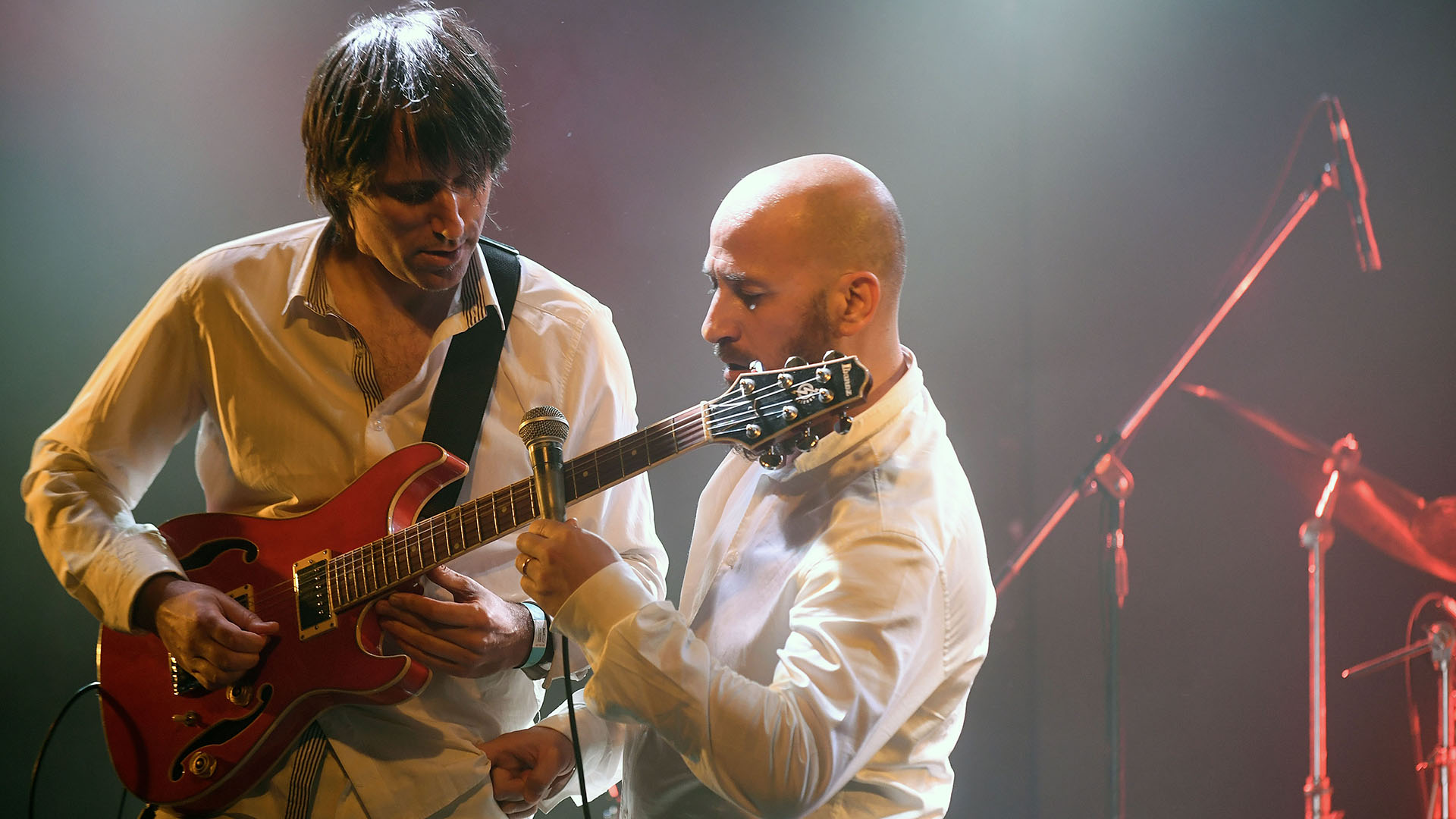 La banda llenó The Roxy con un público que esperaba su retorno.