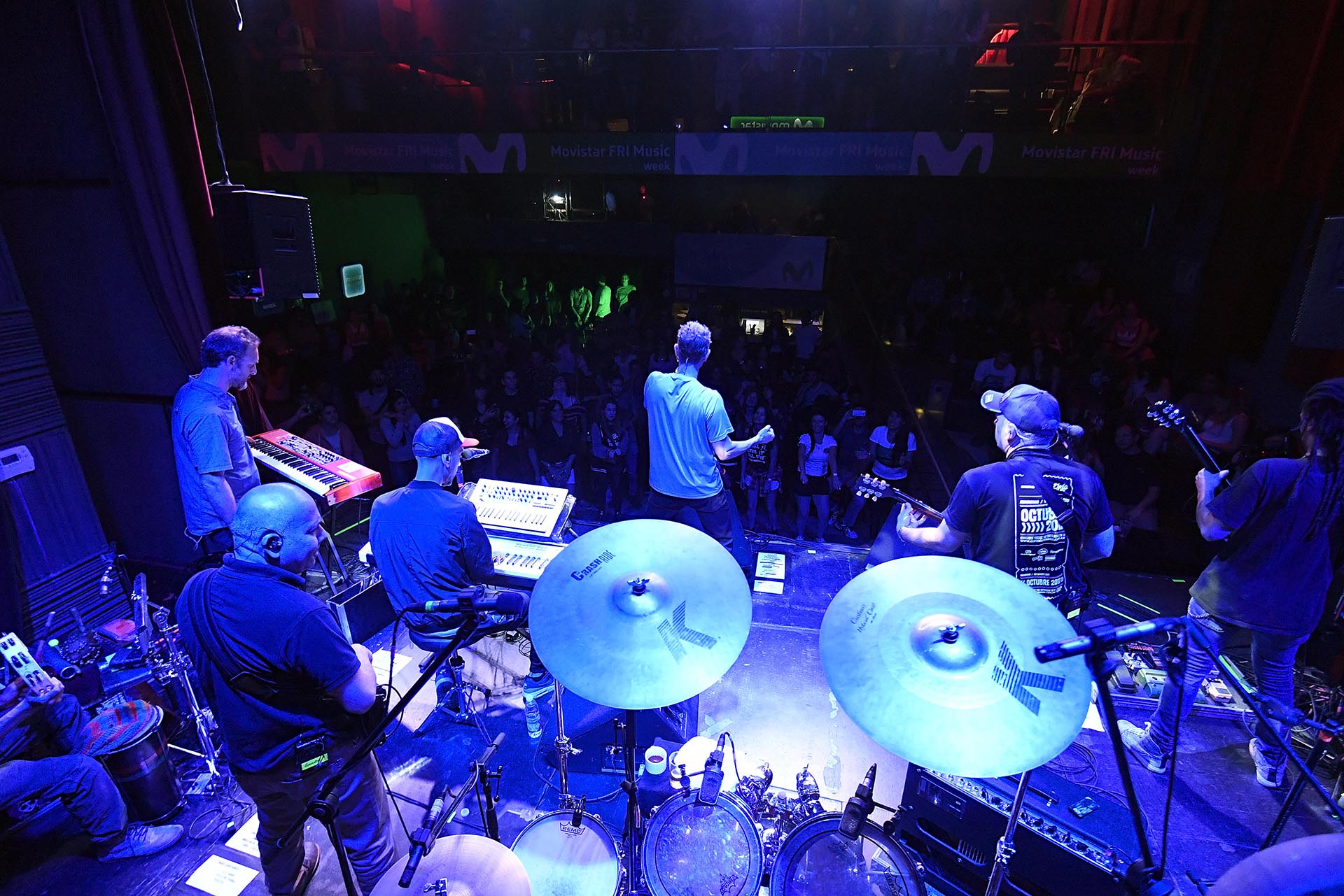 Los Cafres desplegaron todo su arsenal para el cierre de la tercera fecha del Movistar FRI Music.