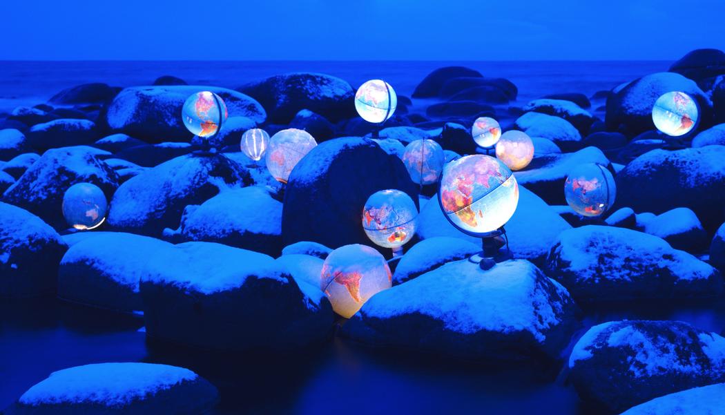 There is no earthly explanation, 2008, 124cm x 218cm, digital c-print/aluminium, edition of 5 + 1 AP