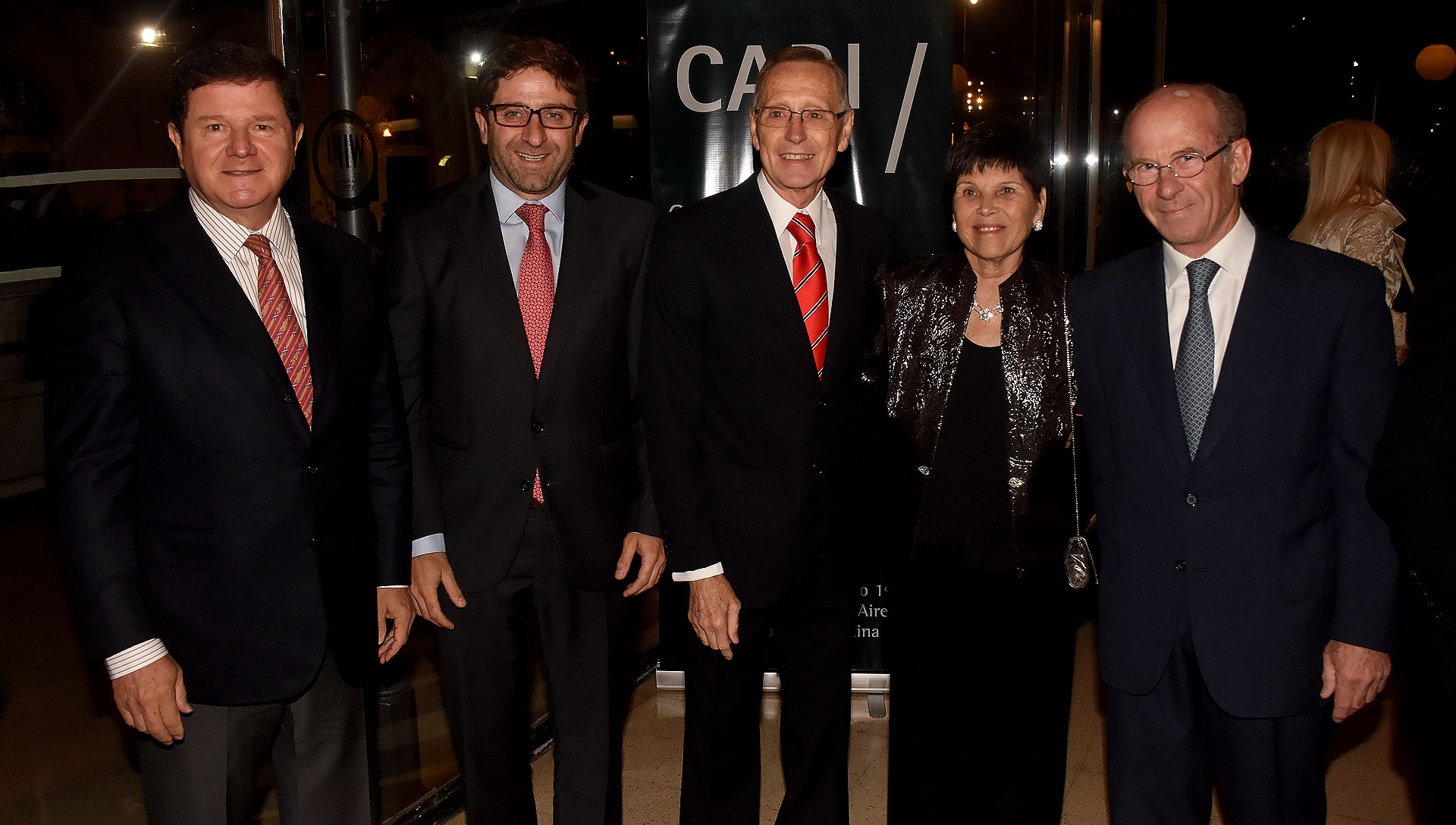 Fernando Oris de Roa, embajador argentino ante los Estados Unidos; Fernando Straface, secretario de Gobierno porteño; Adalberto Rodríguez Giavarini, Susana Pestana y Jorge Mandelbaum, presidente del CIPPEC