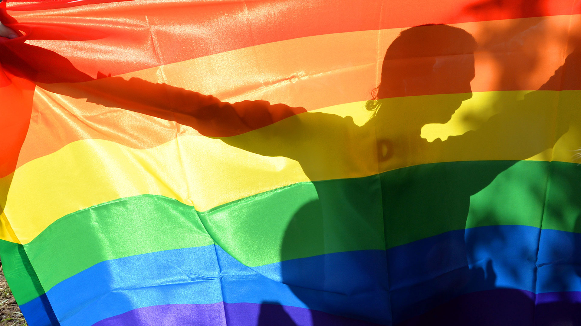En muchos países el estigma social sobre la identidad transgénero recae en que la consideraban como un desorden mental bajo los parámetros de inconformidad de género.