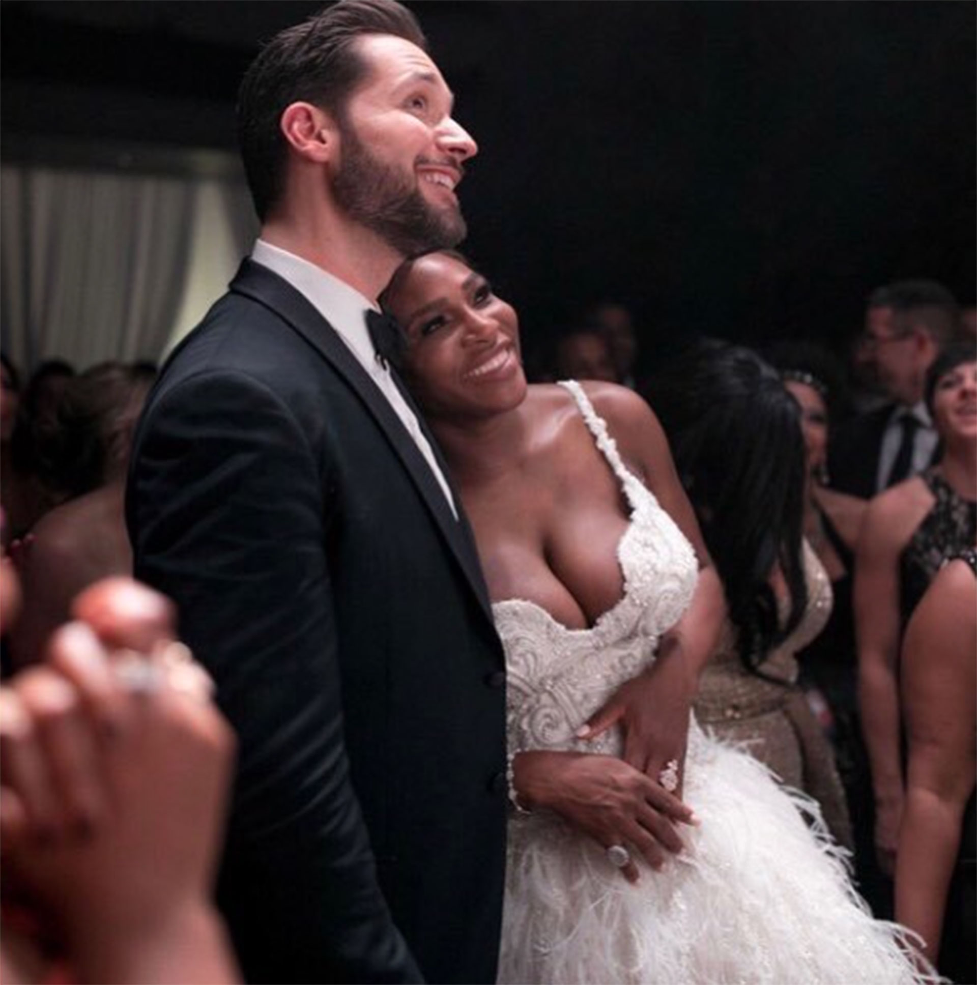 La boda se celebró en el Centro de Arte Contemporáneo y tuvo como temática la película de Disney La Bella y la Bestia.