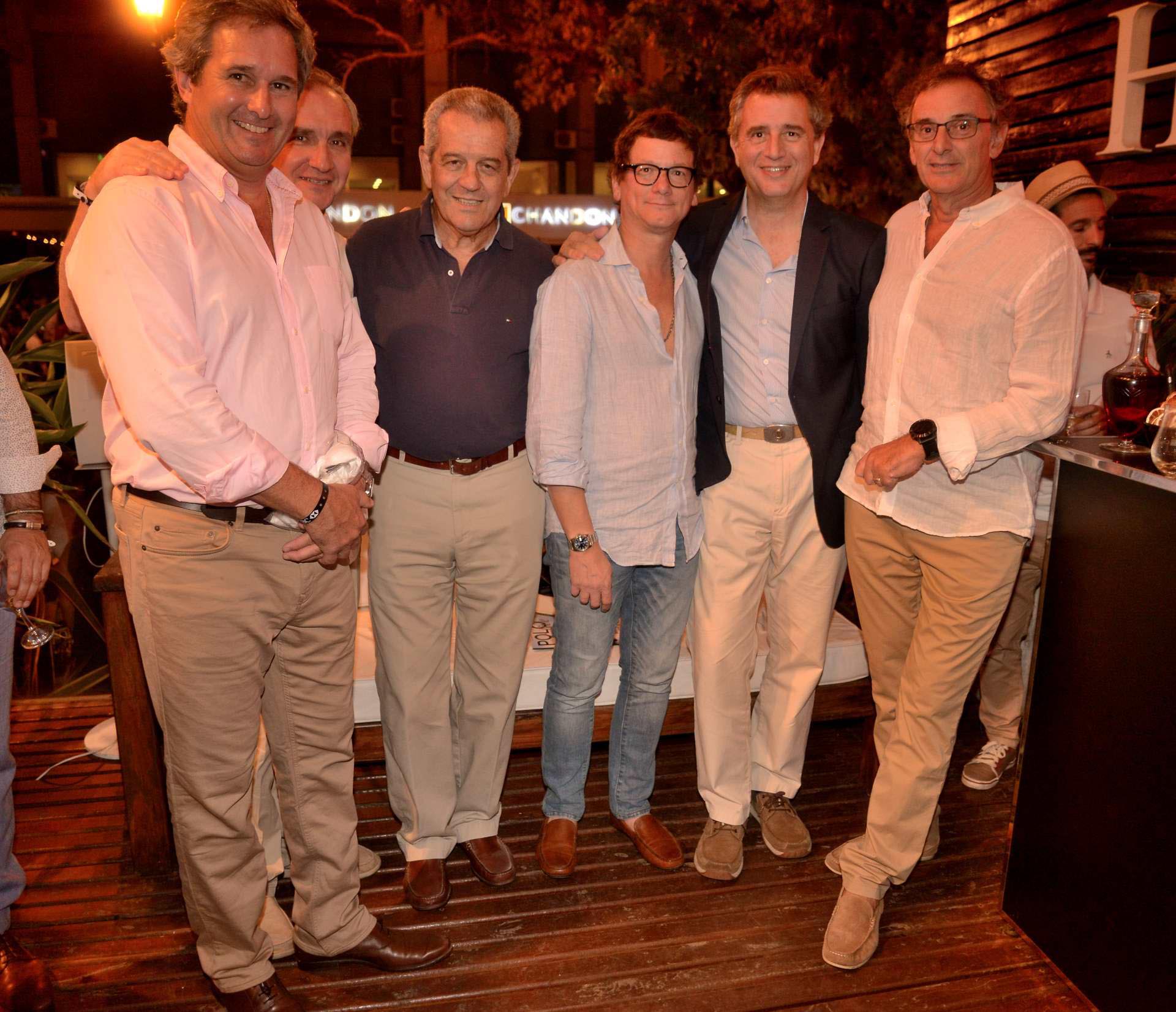 Pablo Quirno, jefe de gabinete del Ministerio de Finanzas; Guillermo Lipera, presidente del Colegio de Abogados de la Ciudad de Buenos Aires; Miguel Blanco, director general de Swiss Medical; Gabriel Martino, presidente de HSBC Argentina; Luis Miguel Etchevere, ministro de Agroindustria, y Claudio Cesario, presidente de la Asociación de Bancos de la Argentina (ABA)