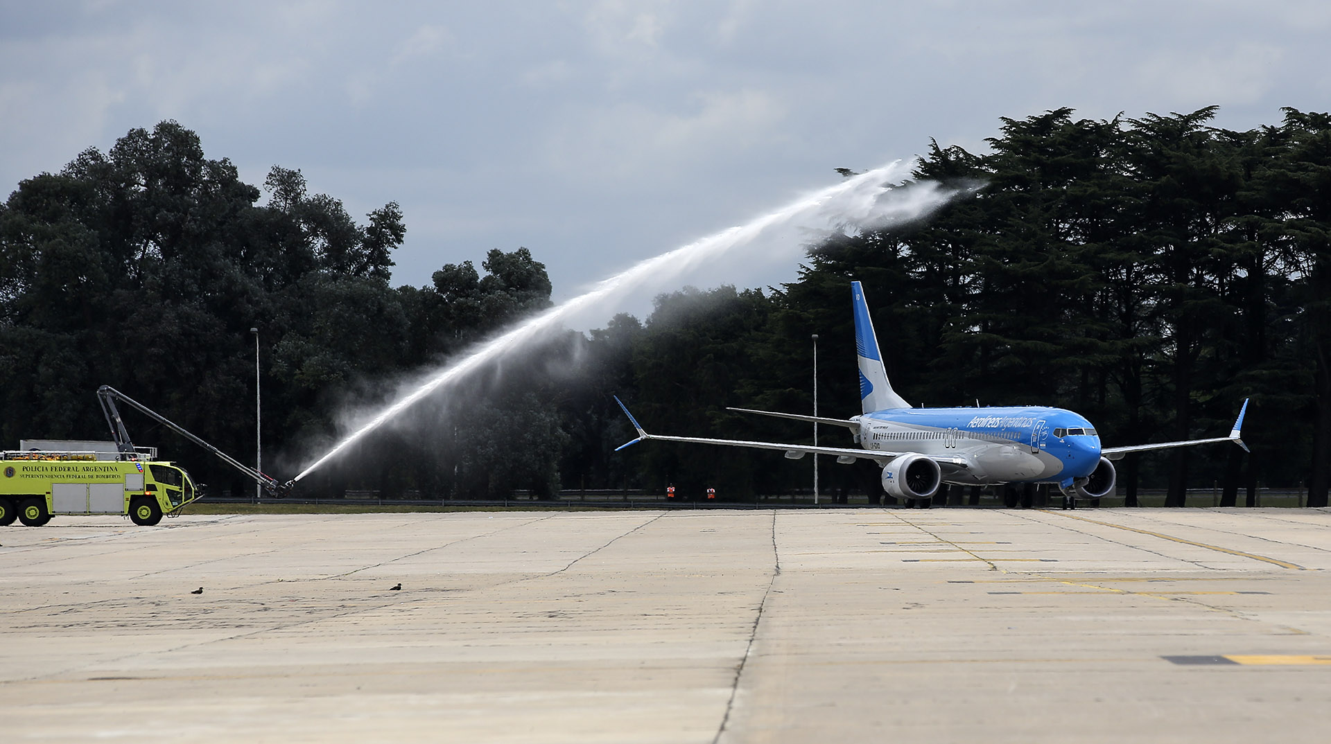 La aeronave permite un 14% en la reducción de emisión de carbono, un 8% en reducción de costos operativos y reduce un 40% la huella sonora
