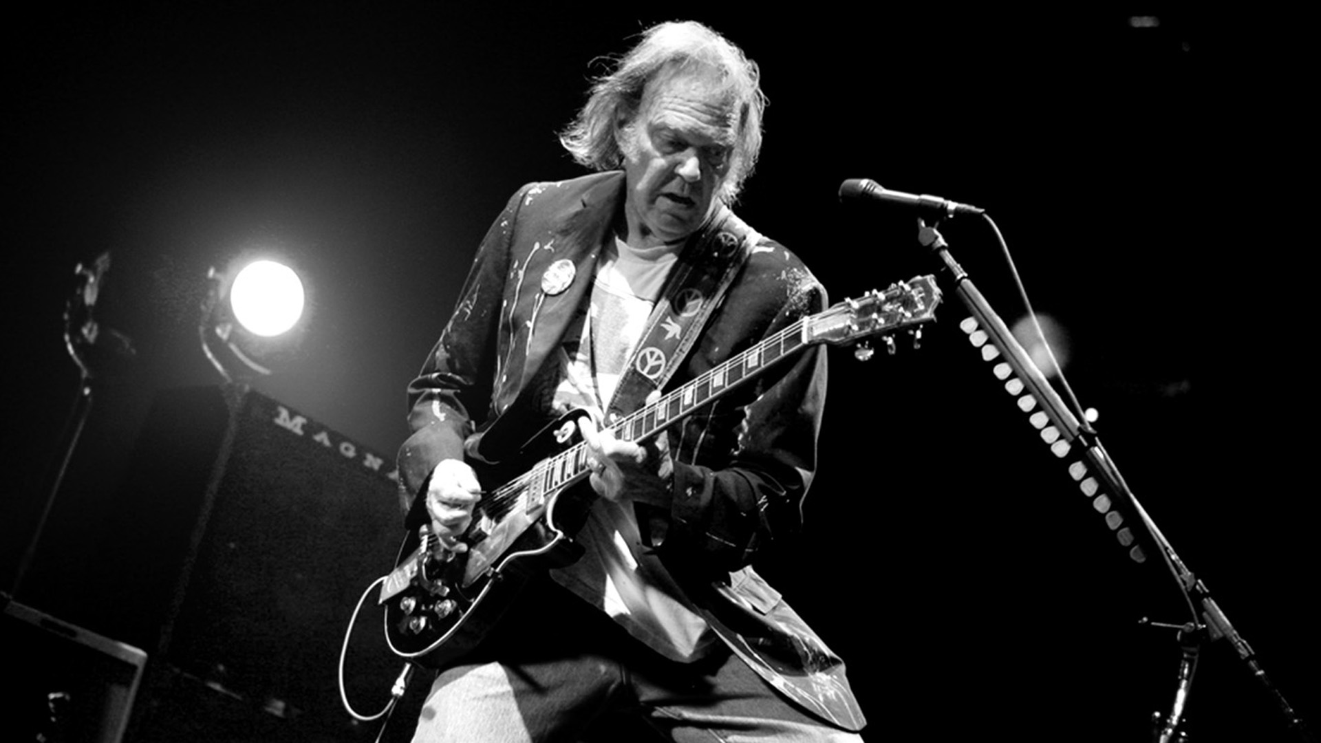 Neil Young, el mítico cantautor canadiense, comparte toda tu obra en internet