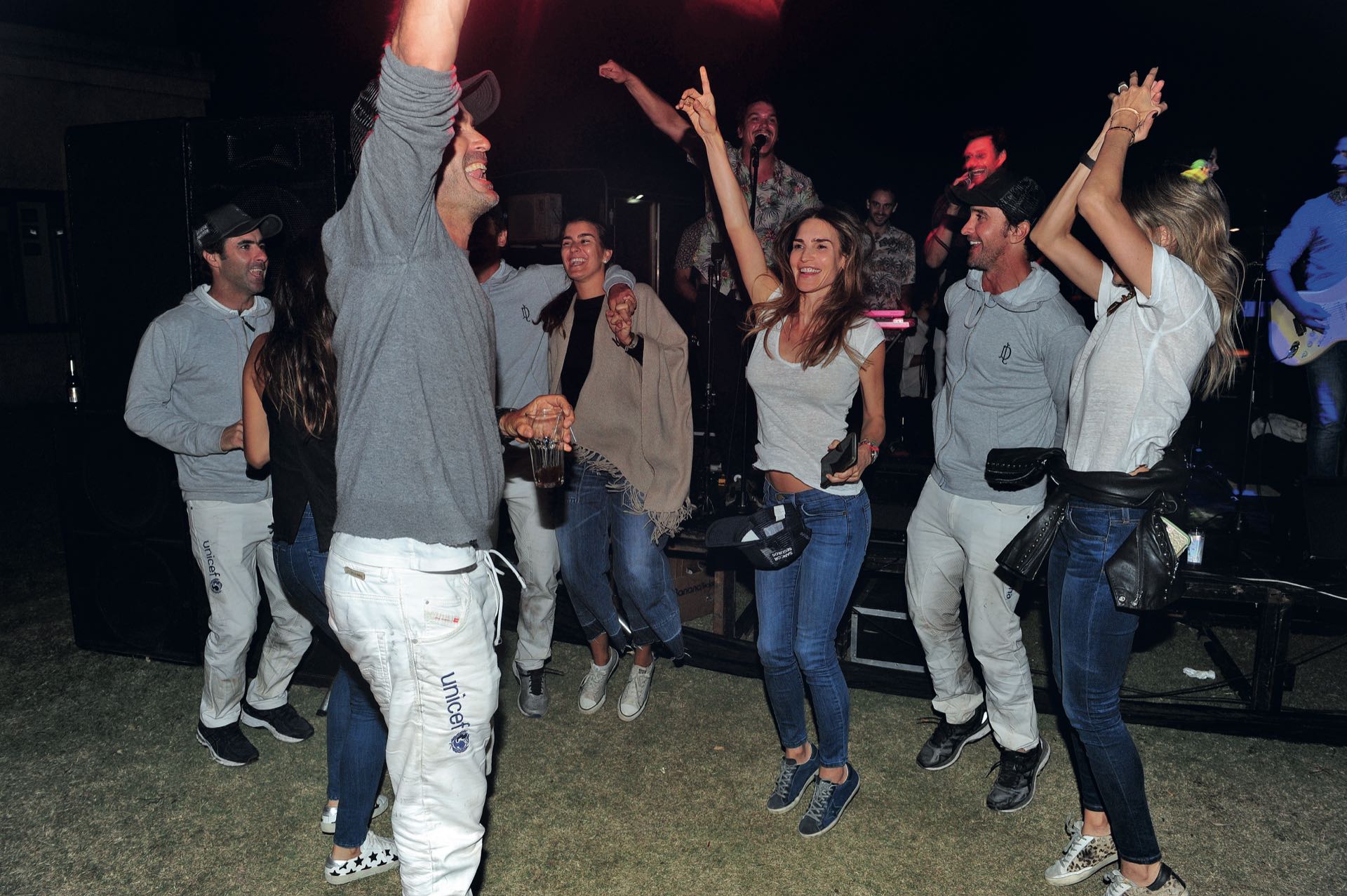 Mery y Dolfi a puro festejo