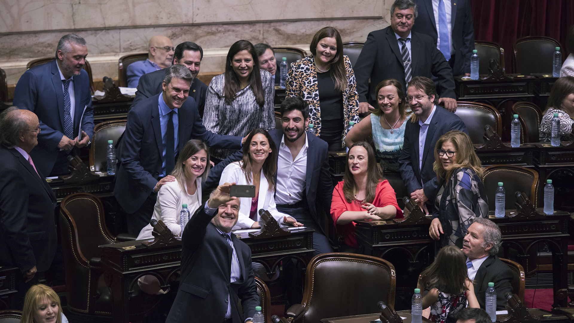 Los lesgiladores del frente federal Unidos por una Nueva Argentina