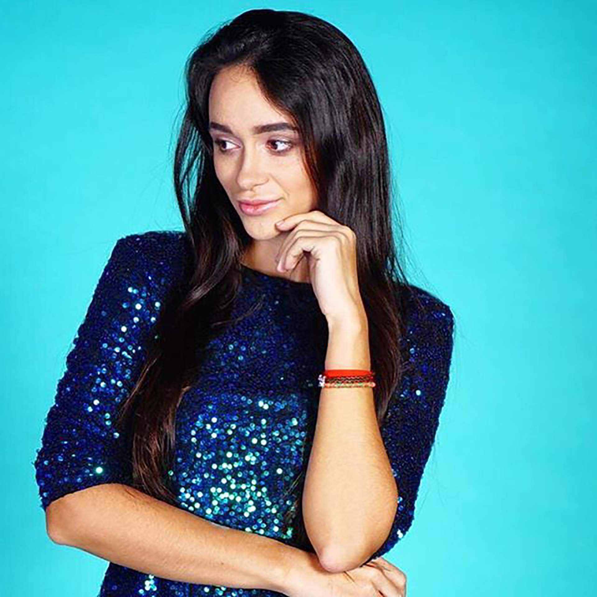 (Instagram)