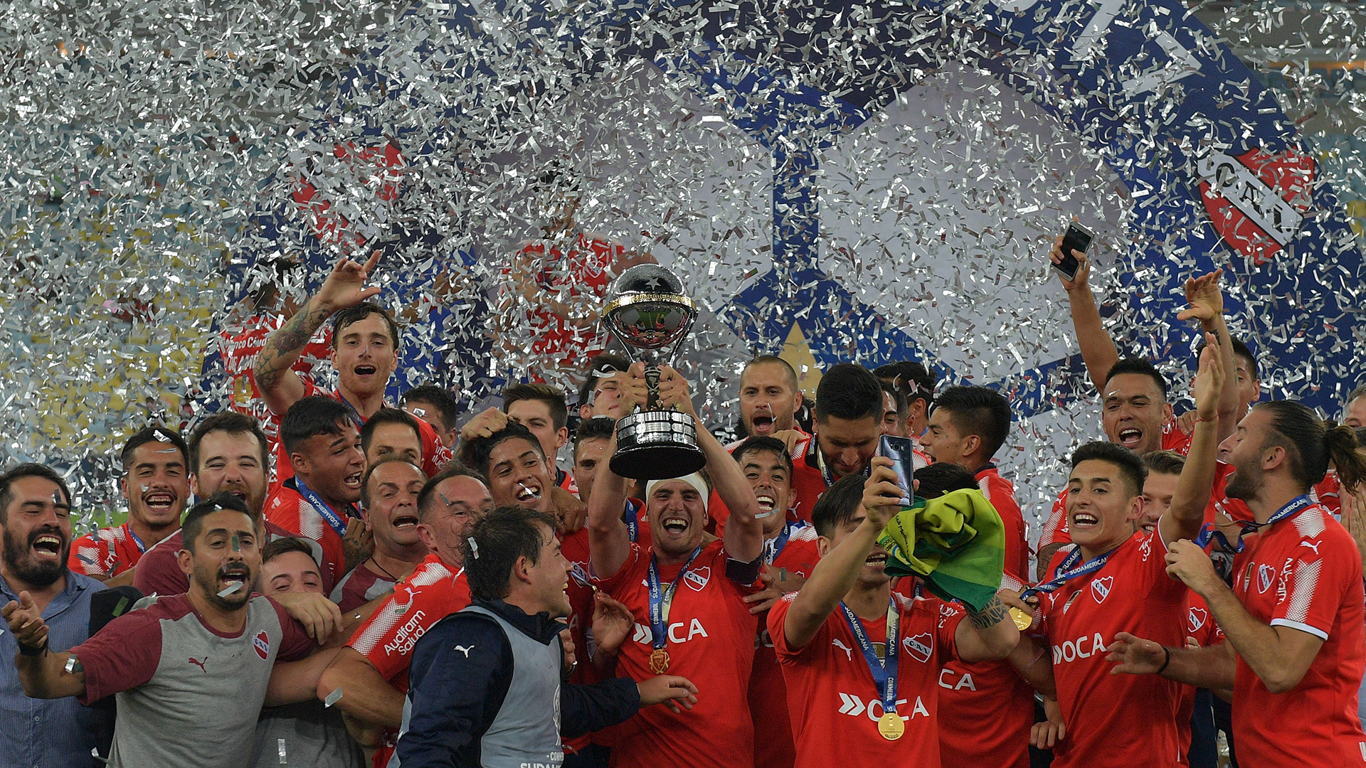 13/12 Independiente derrota al Flamengo y se convierte en campeón de la Copa Sudamericana