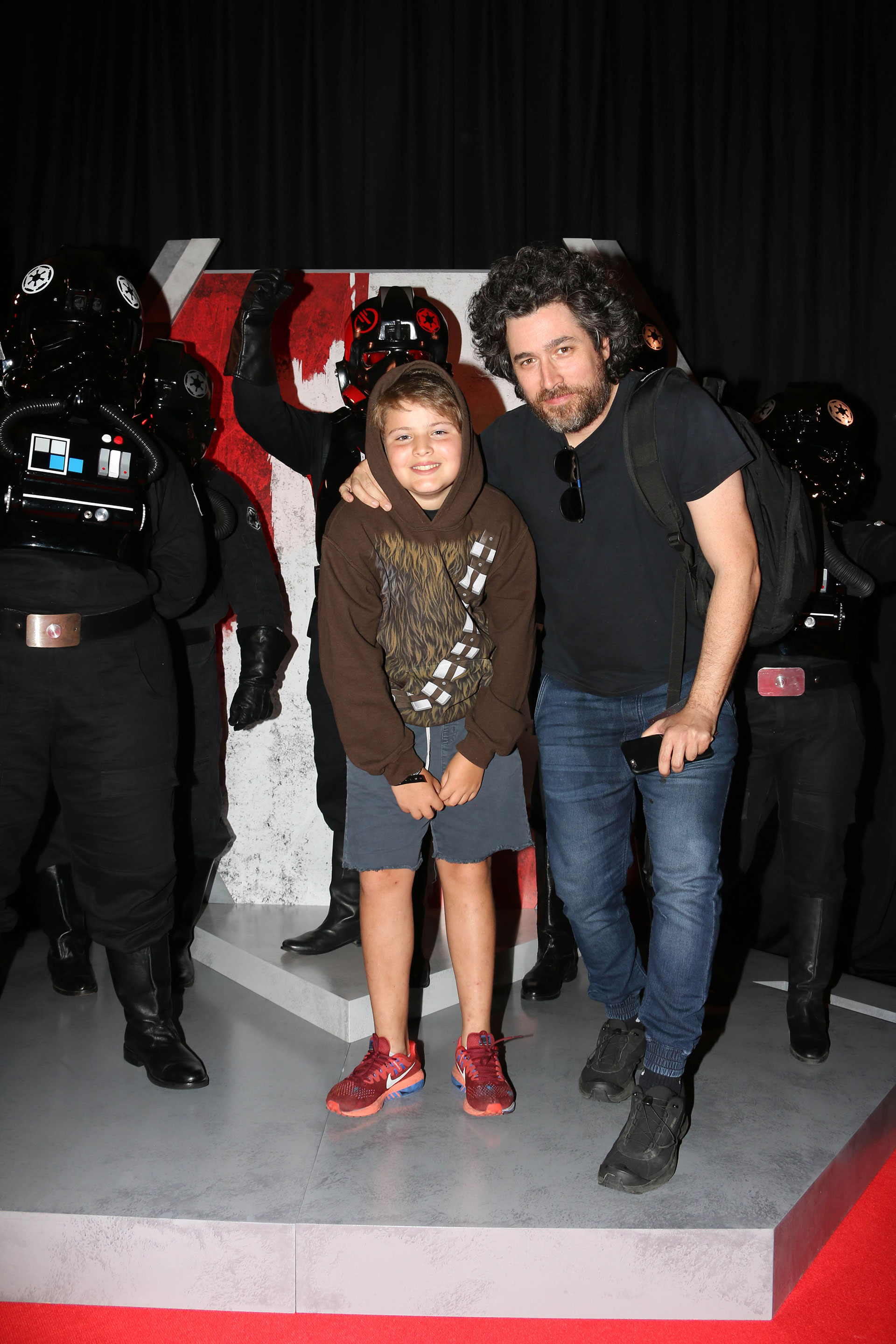 Mariano Cohn y su hijo. Foto: Gentileza Disney