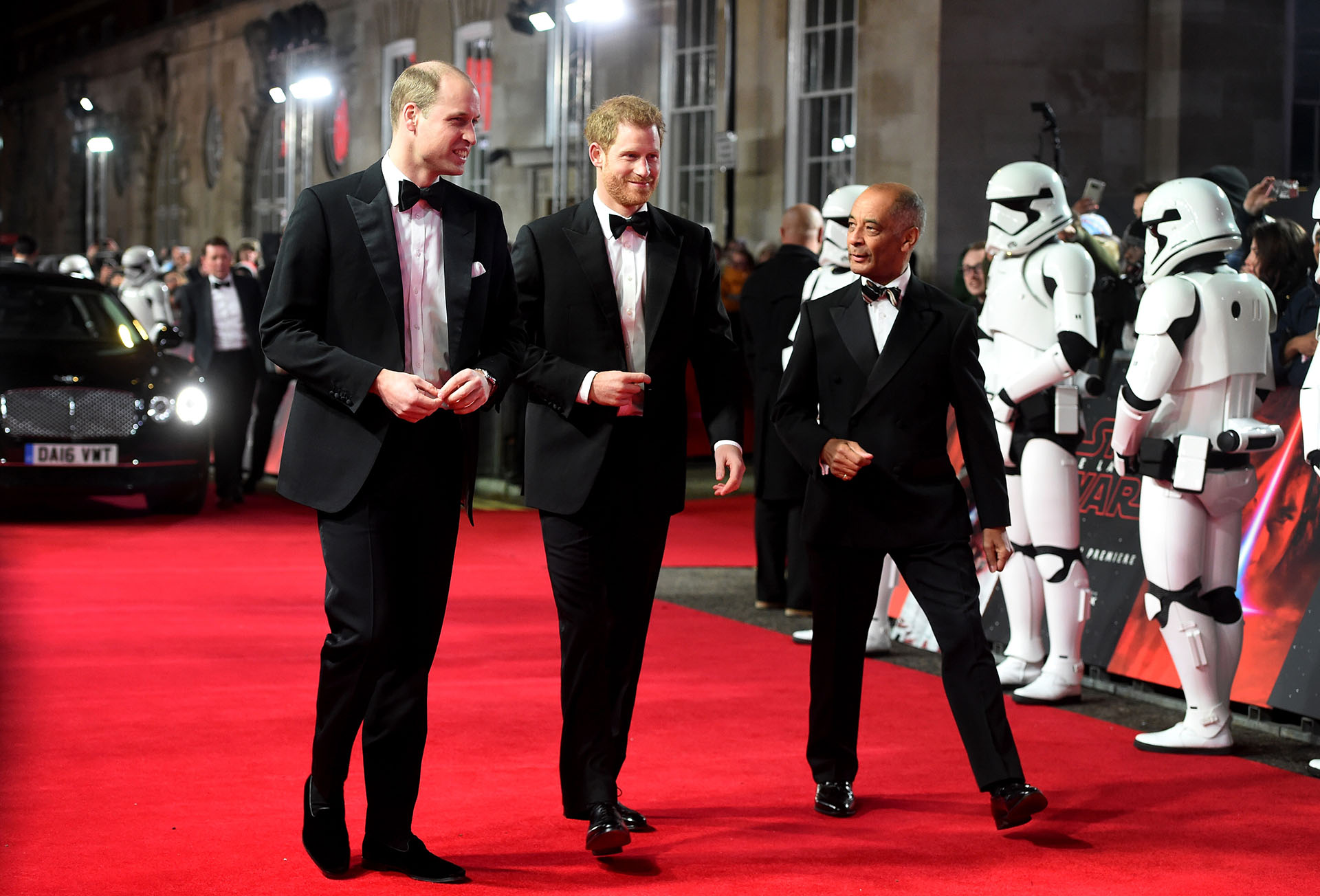 La llegada de los príncipes William y Harry a la premiere europea de “Star Wars: Los últimos Jedi’ en el Royal Albert Hall