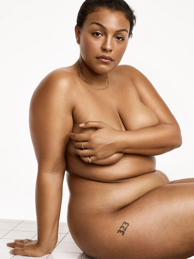 ‘Body Hero’ la campaña de la reconocida marca de cosméticos neoyorkina que invitó a la modelo para ser la imagen de la loción corporal (Glossier)