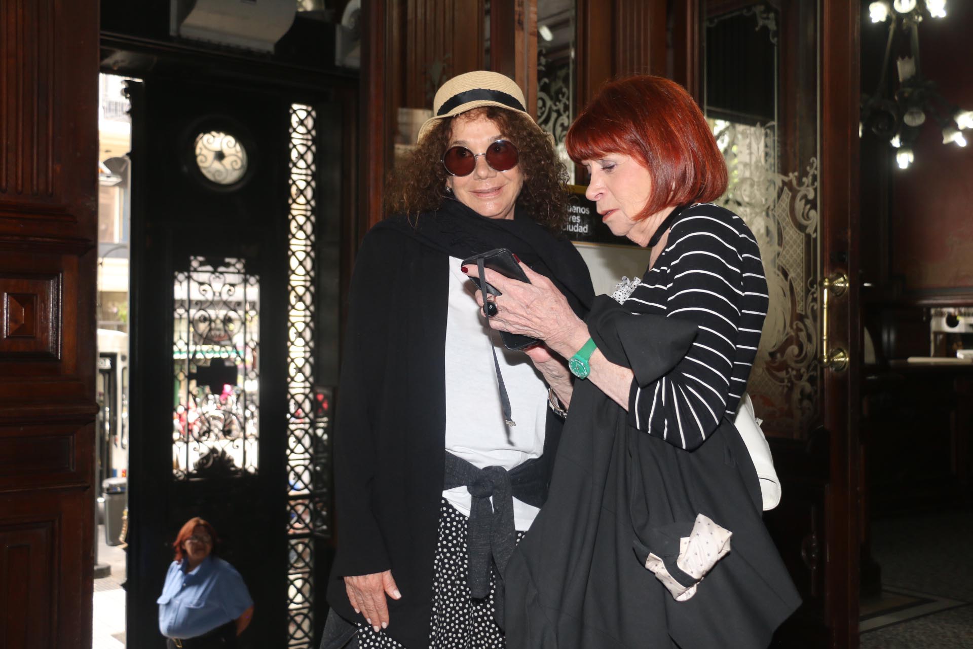 Ana María Picchio y Adriana Aizemberg