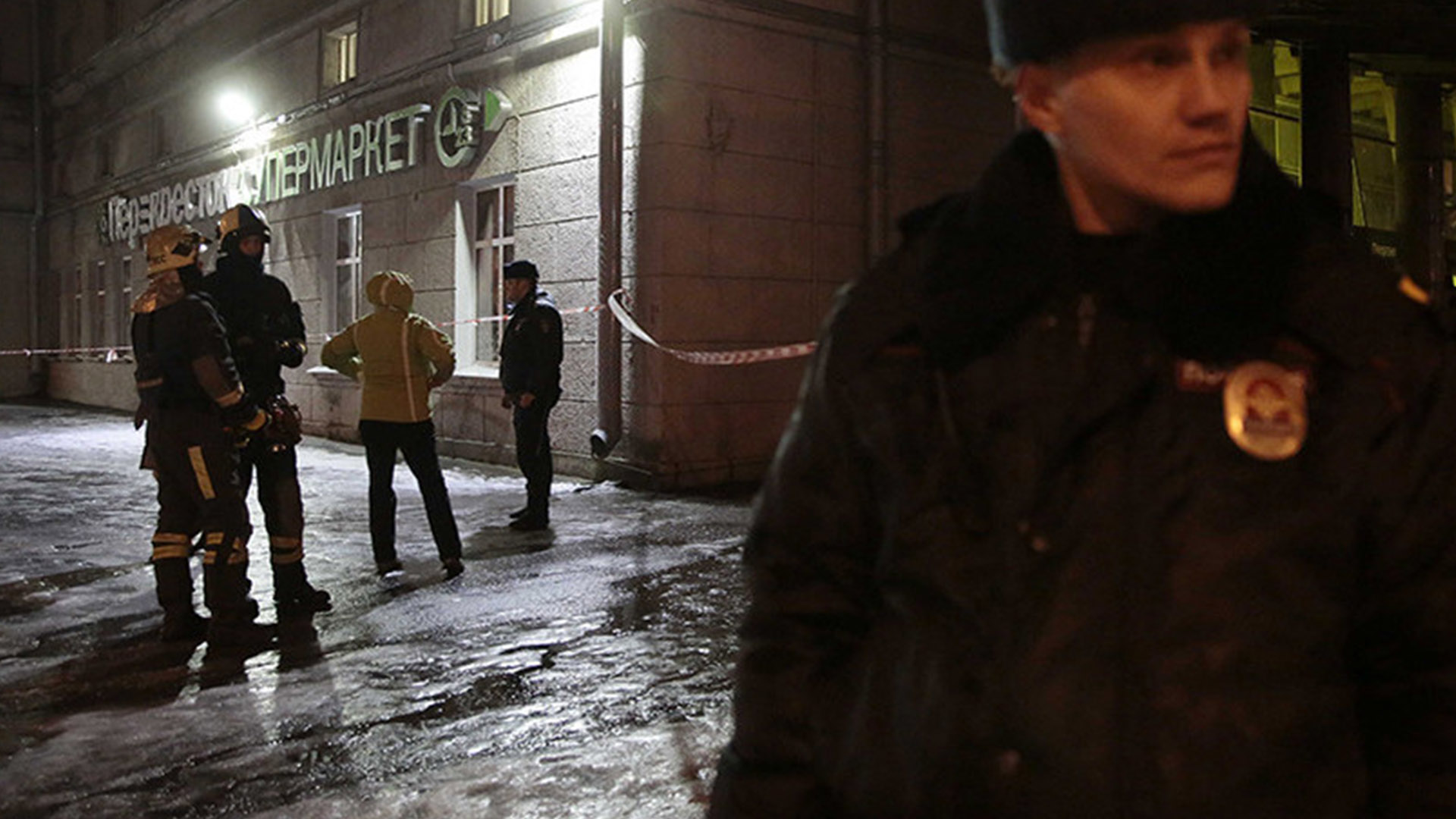 El supermercado Perekrióstok tras la explosión, San Petersburgo, el 27 de diciembre de 2017.(Reuters)
