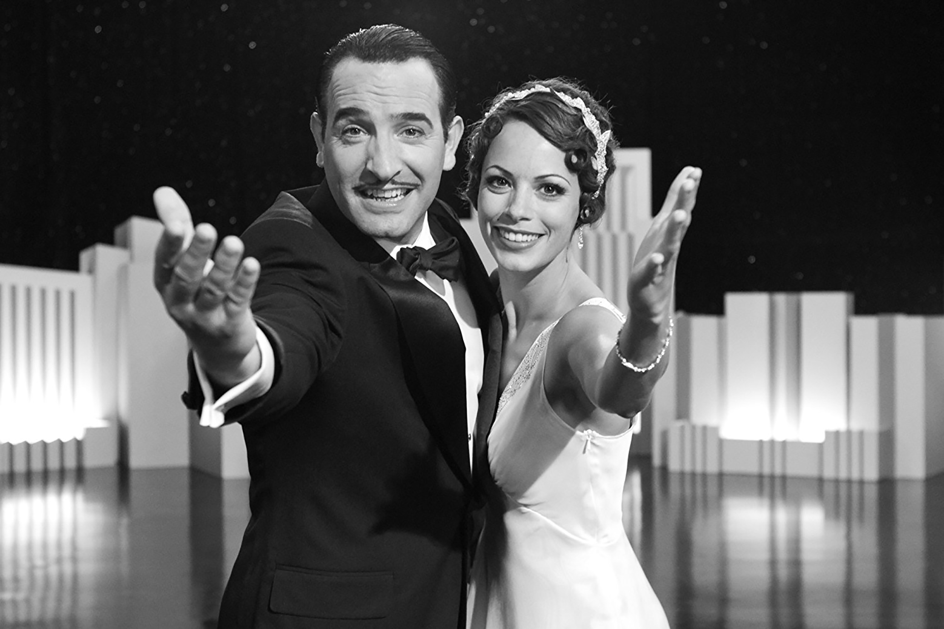 El artista (2012) – 69ª edición. Dirigida por Michel Hazanavicius. Ganó 3 Globos de Oro: mejor película (comedia o musical), mejor actor y mejor banda sonora
