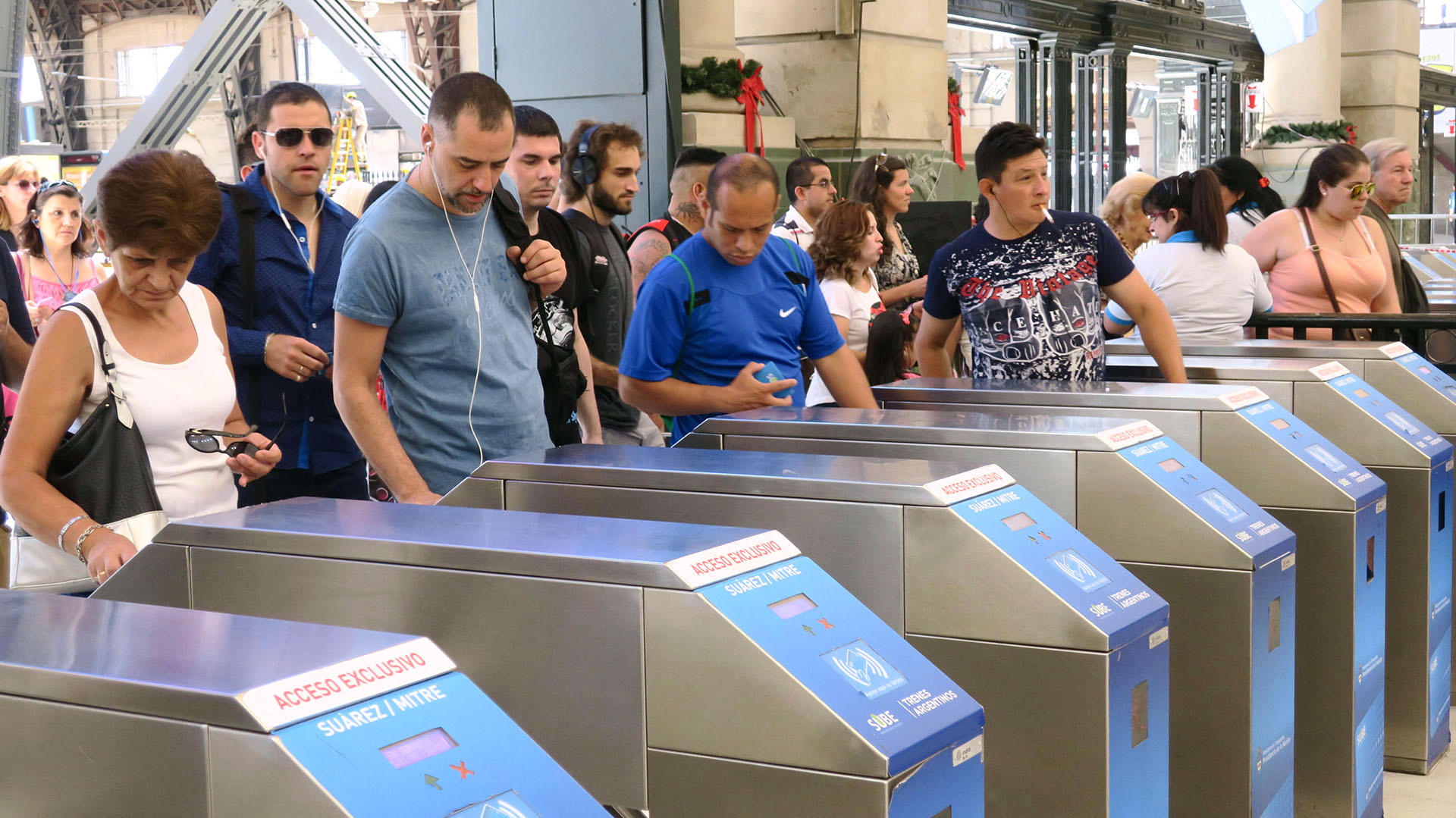 El próximo aumento del subte será en febrero, cuando trepará a $16,50 (EFE)