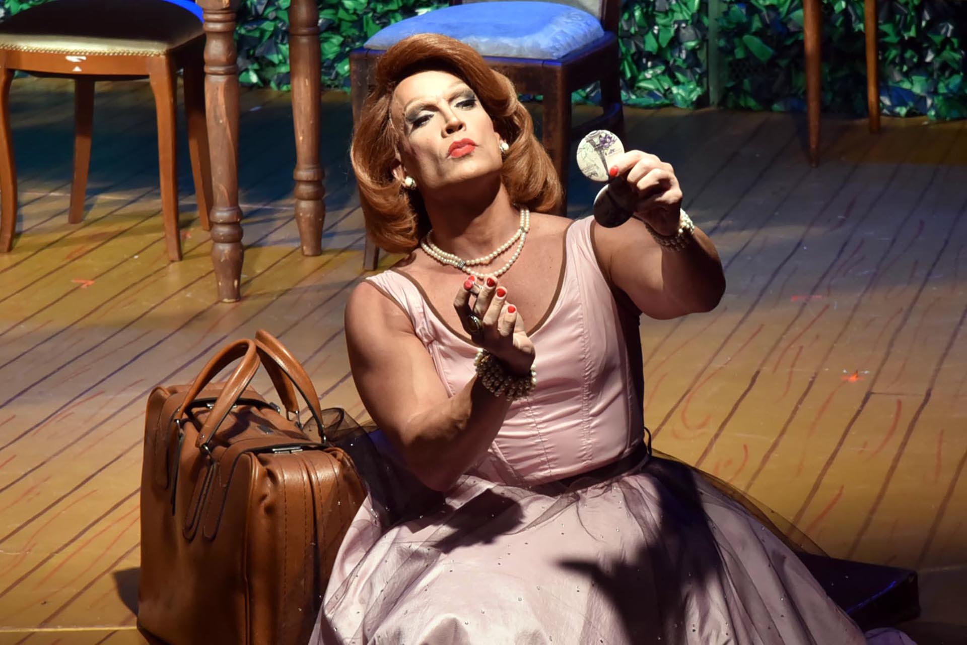 Es una comedia basada en historias reales que se sitúa en 1962