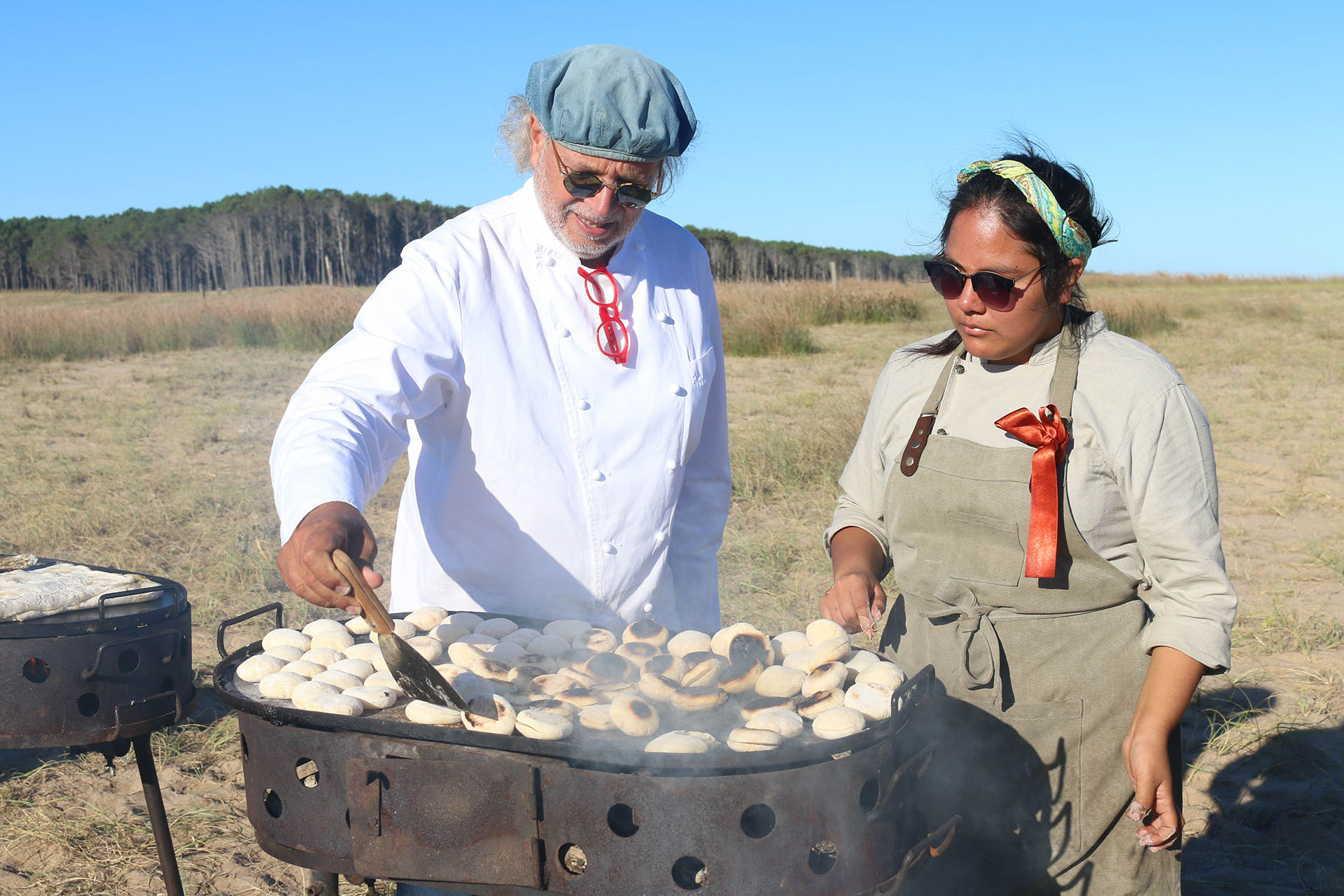 Los invitados disfrutaron de los fuegos de Francis Mallmann