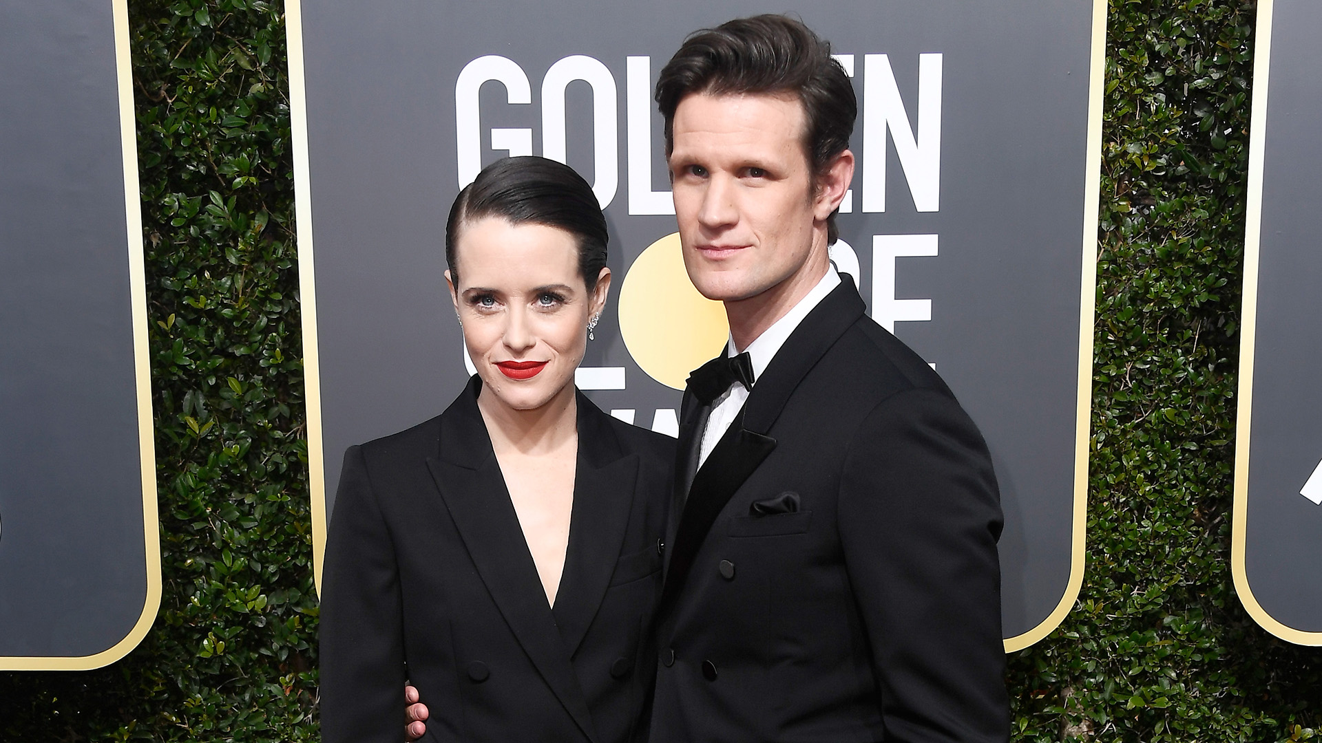 Claire Foy y Matt Smith (AFP)