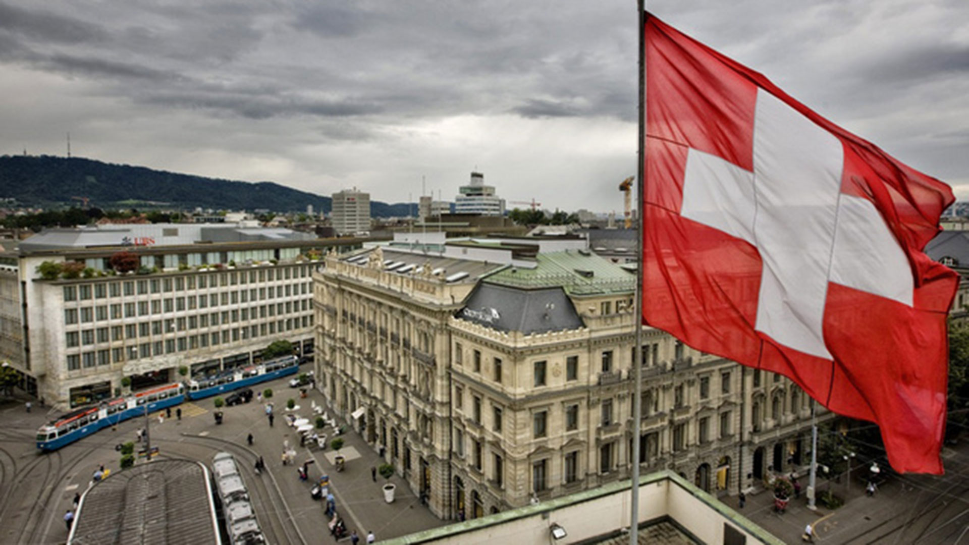 Un anciano fue acusado de robar un banco en Suiza