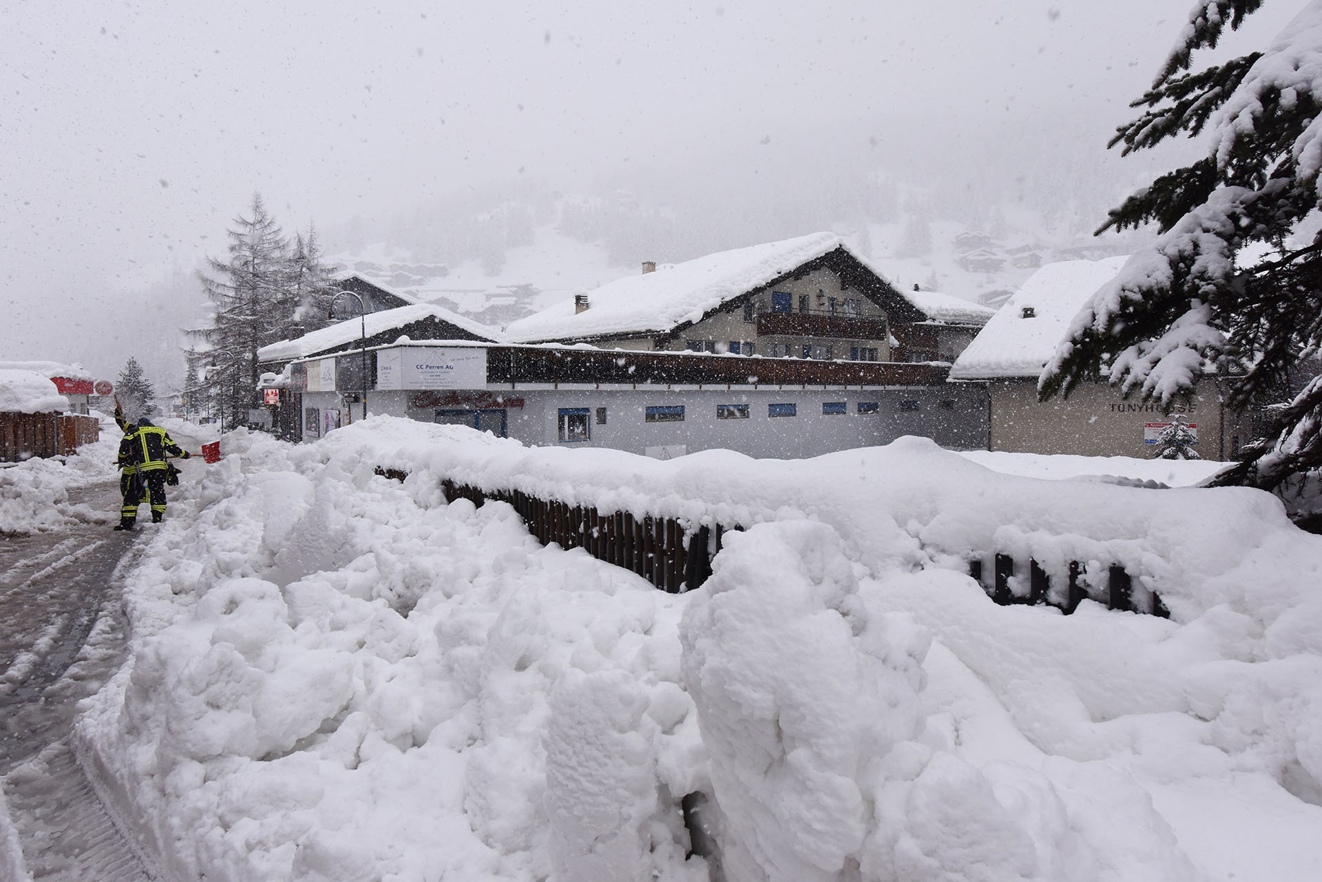 Los turistas debieron permanecer dos días en el centro de ski (AFP)