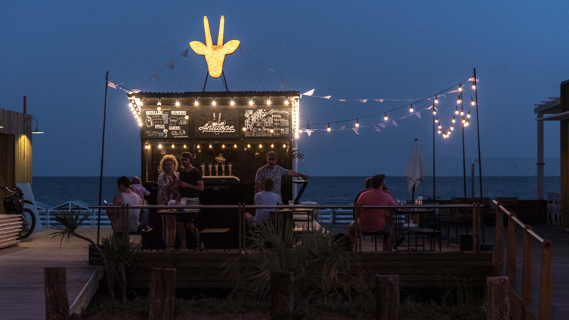 Fernet y Chicha: Experiencia en Mamaguille’s - Comida Peruana en Argentina, image size:1920x1080