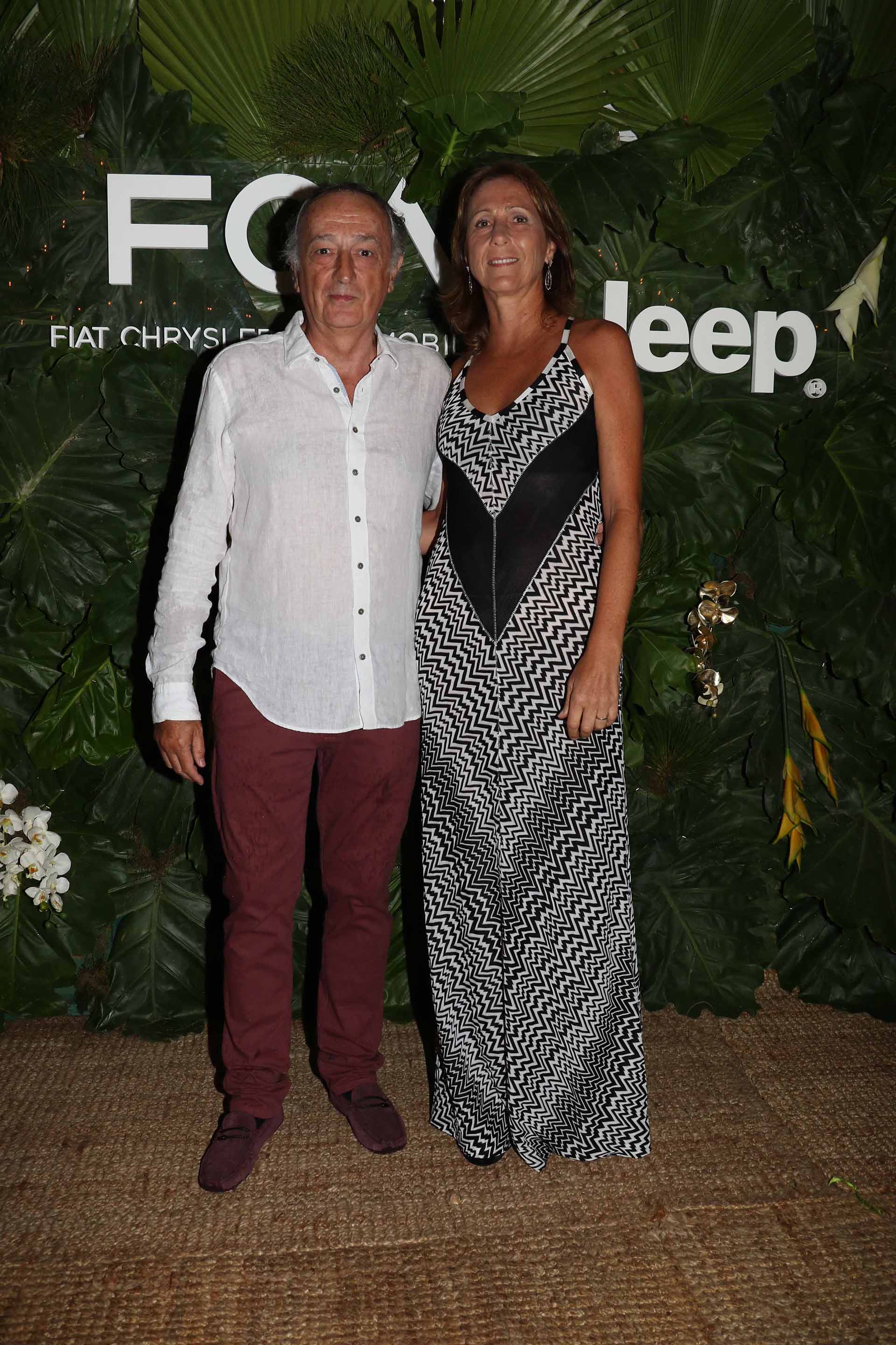 El presidente de la Unión Industrial Argentina, Miguel Acevedo, y su mujer