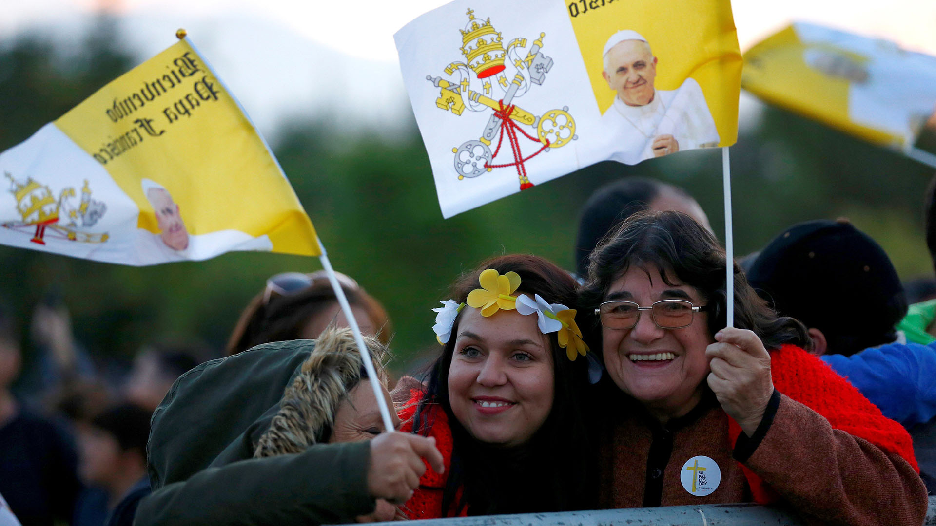 La gente en la misa del papa Francisco en Santiago (Reuters)