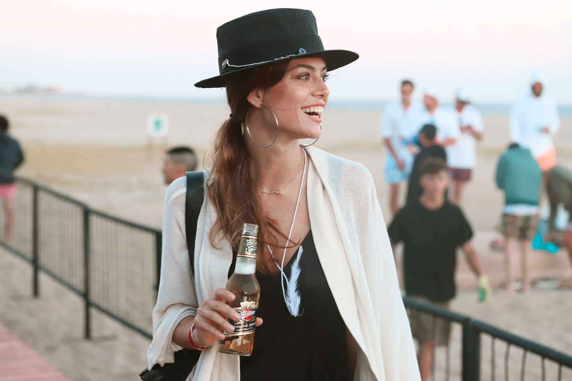 Durante la temporada, Miller también participó en varias fiestas y eventos privados en donde, los amigos de la marca, pudieron disfrutar de una buena cerveza junto a sus amistades en un círculo más íntimo. En la foto, la modelo Anita Sullivan