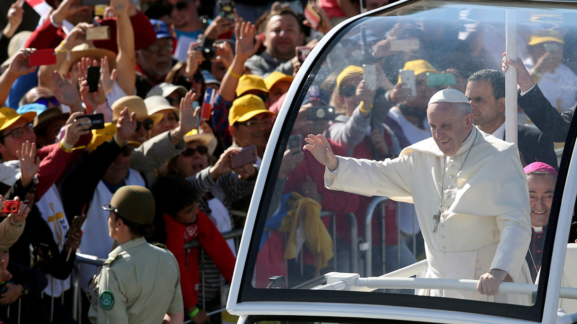 El Papa celebró la misa “por el progreso de los pueblos” (Reuters)